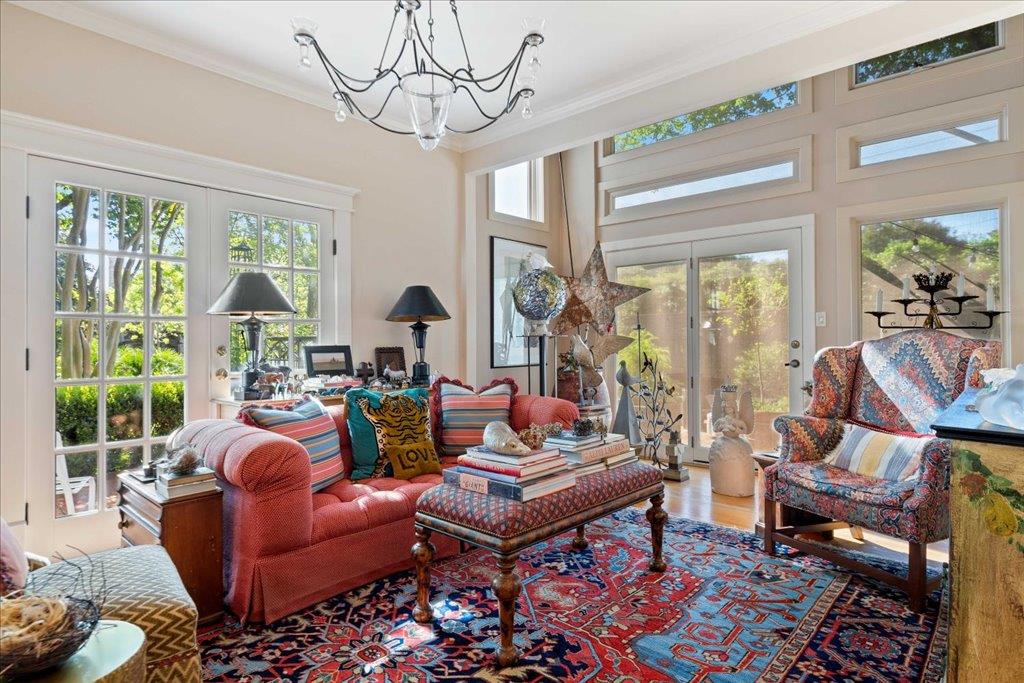 1502 Murray Ln, Austin, TX 78703