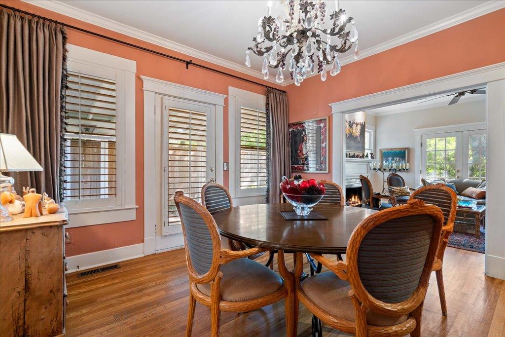 1502 Murray Ln, Austin, TX 78703