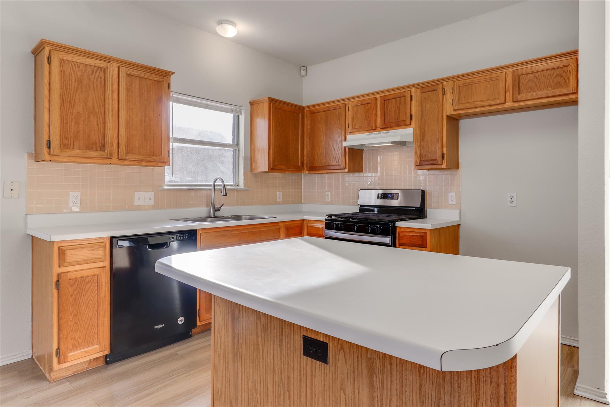 15437 Ozone Pl, Austin, TX 78728