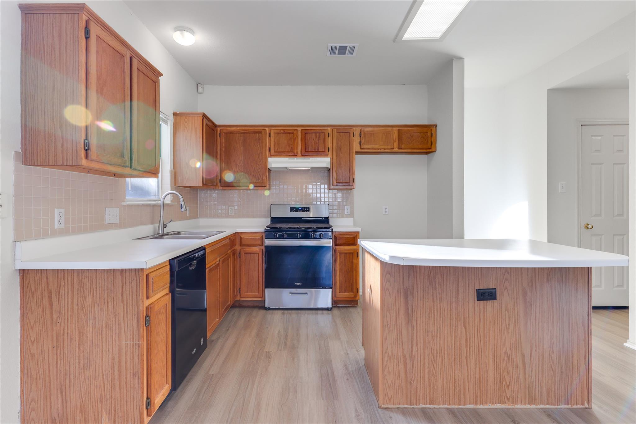 15437 Ozone Pl, Austin, TX 78728