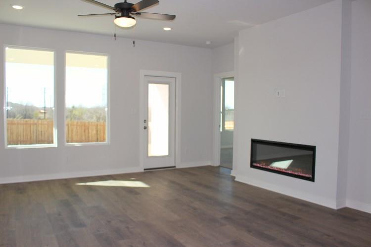 13102 Triple Jet Dr, Buda, TX 78610