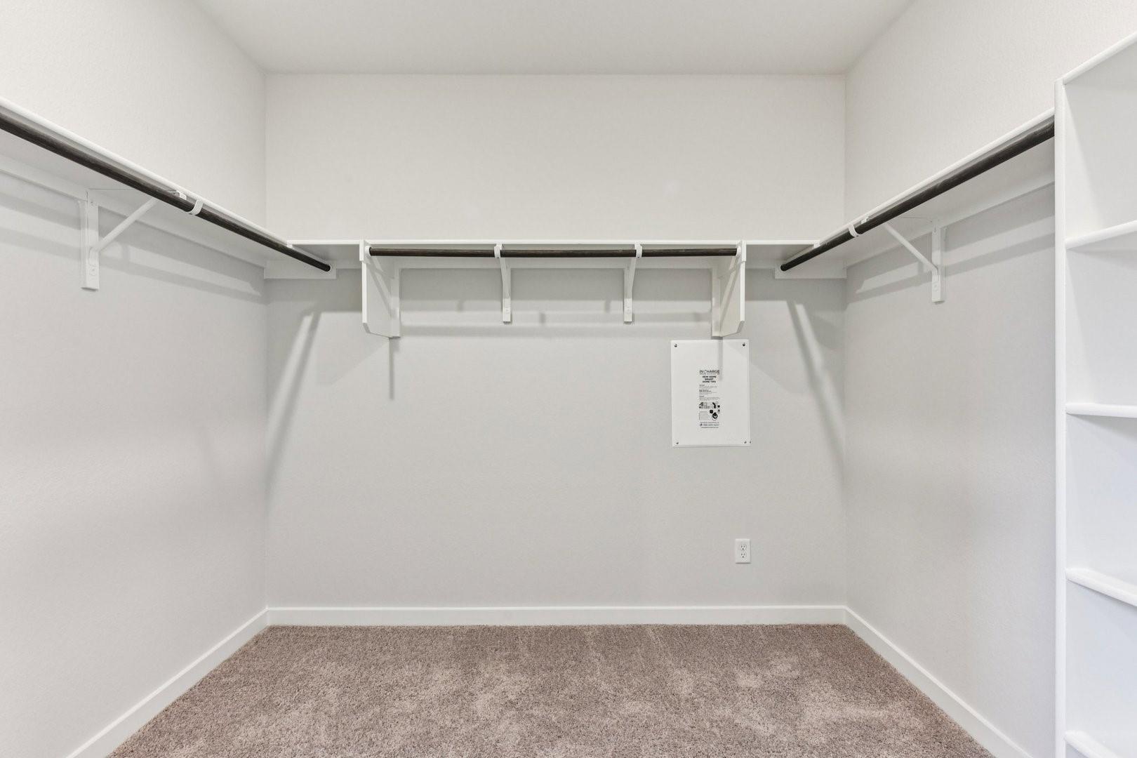 13407 Derby Ride Dr, Buda, TX 78610