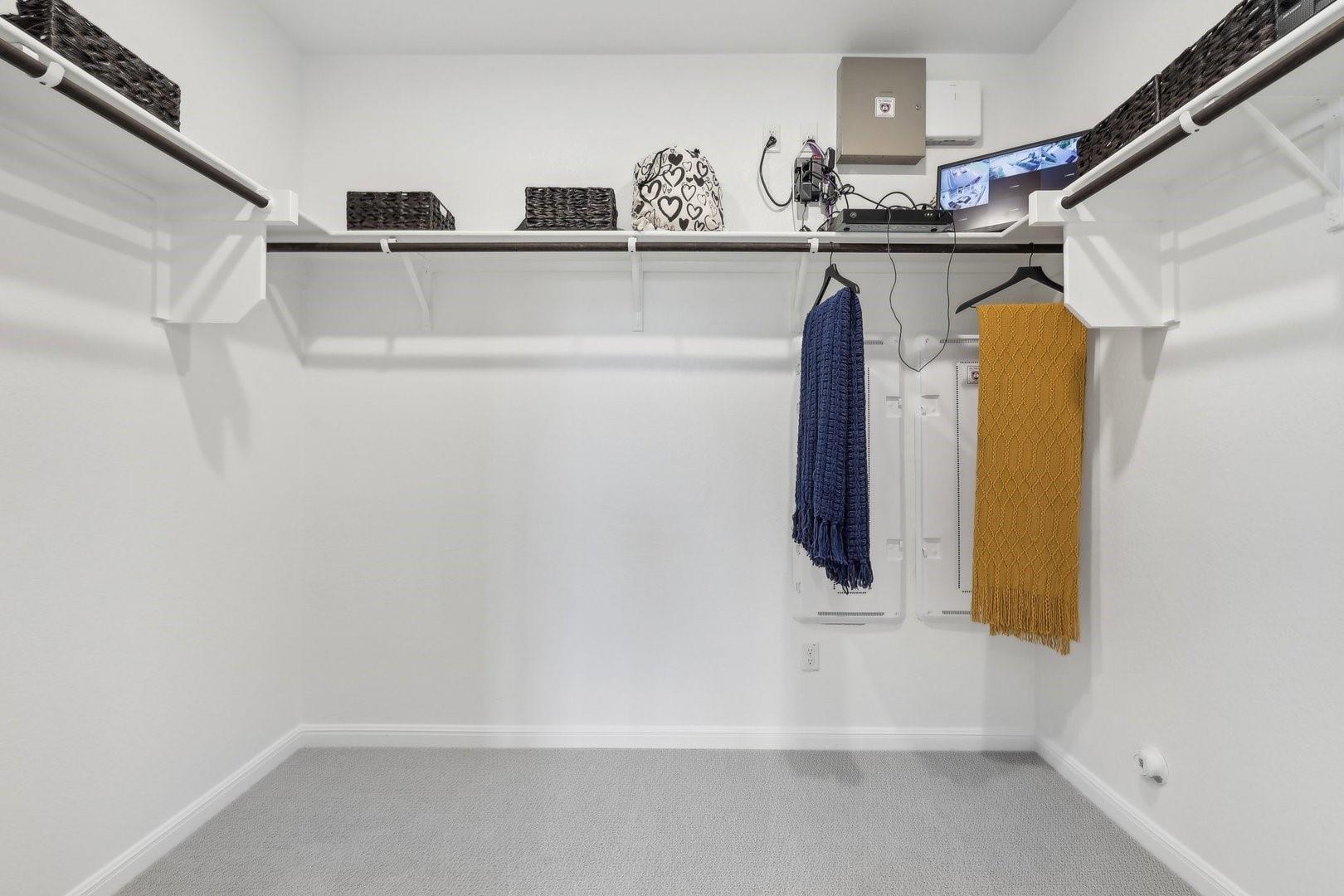 13407 Derby Ride Dr, Buda, TX 78610