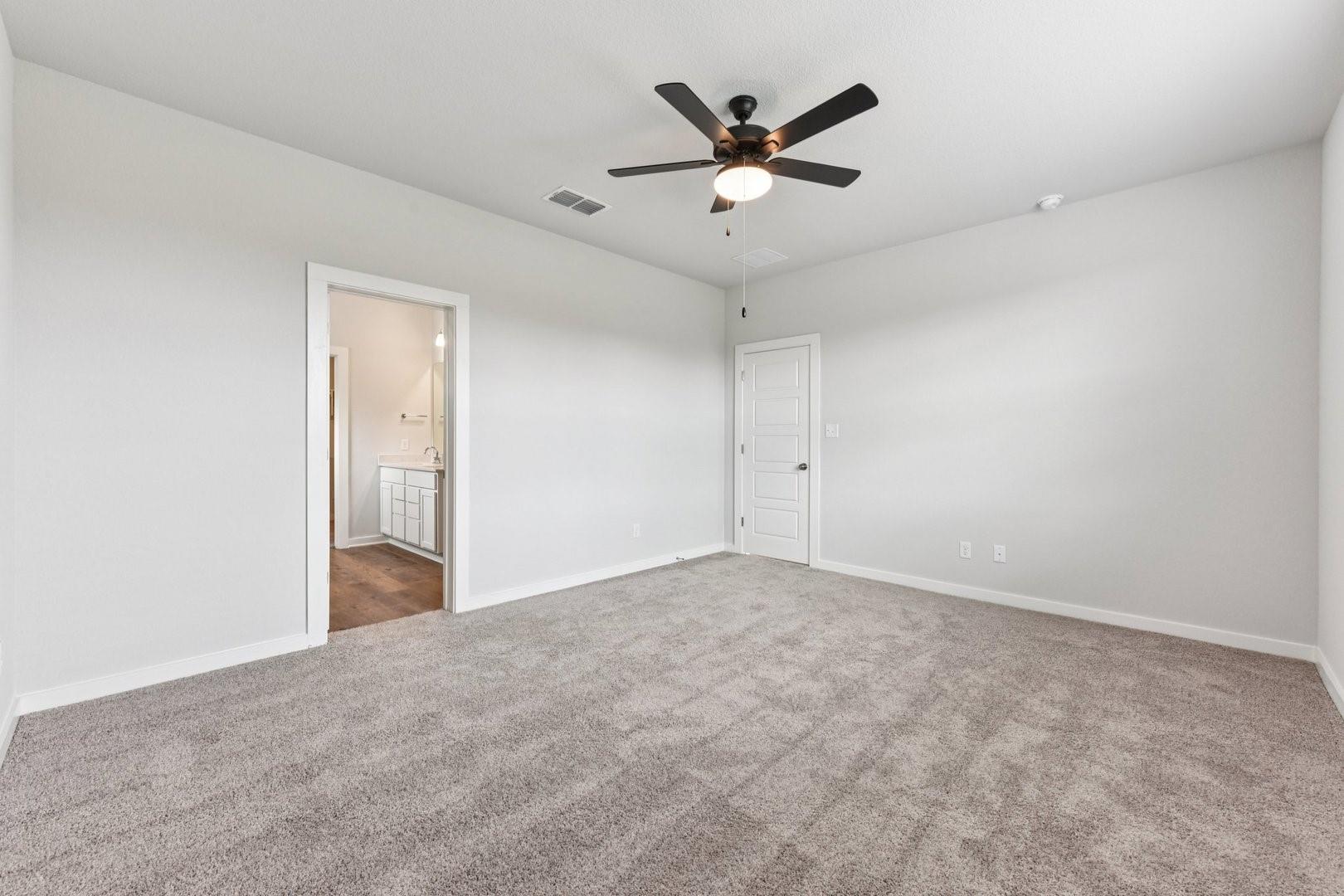 13407 Derby Ride Dr, Buda, TX 78610