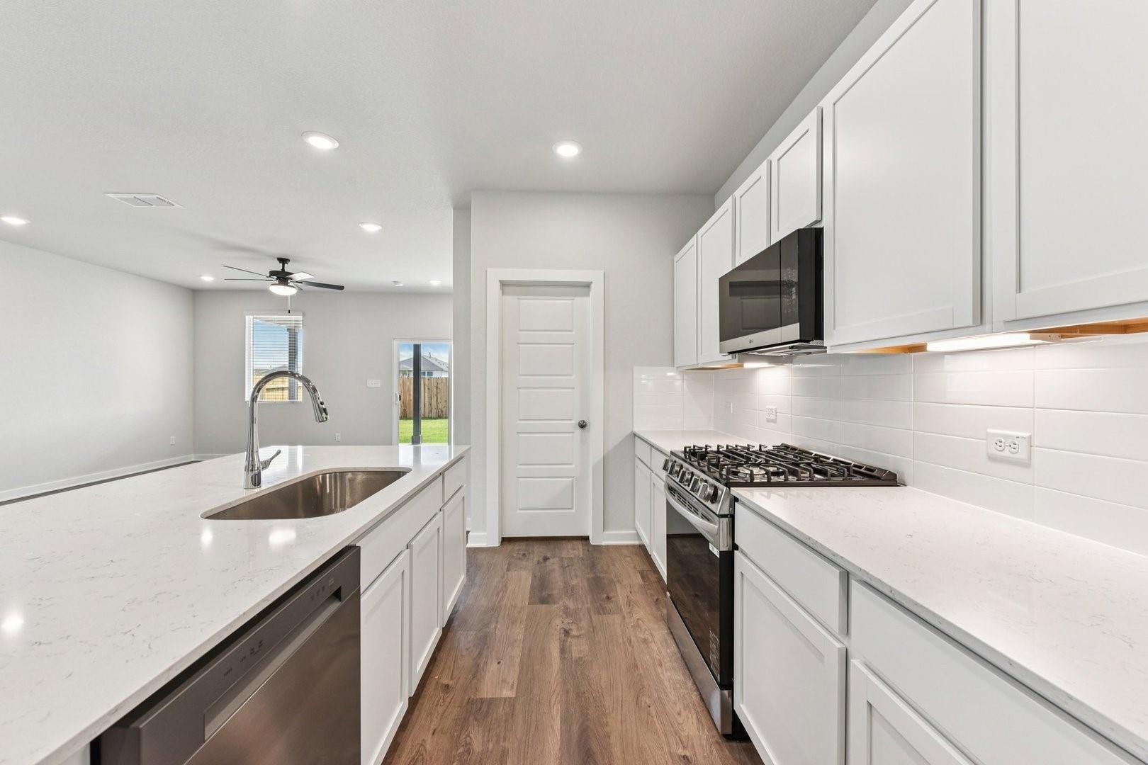 13407 Derby Ride Dr, Buda, TX 78610