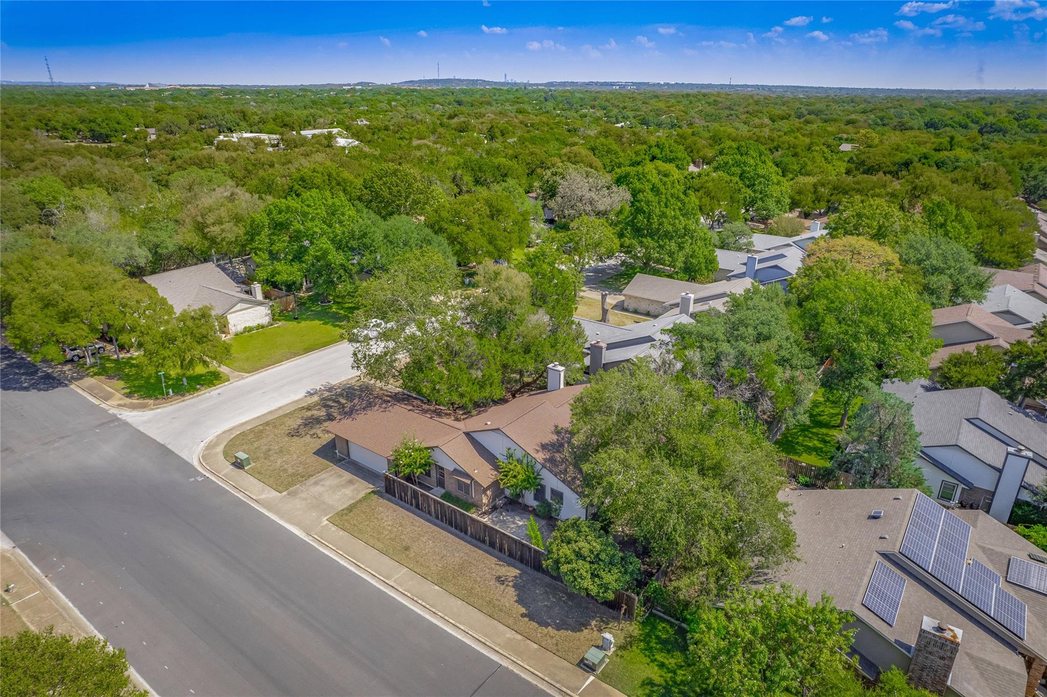 4013 Reynosa Dr, Austin, TX 78739