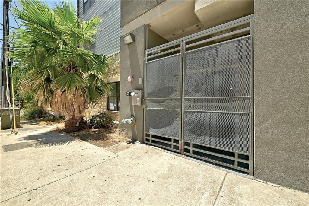 2502 Leon St # 407, Austin, TX 78705