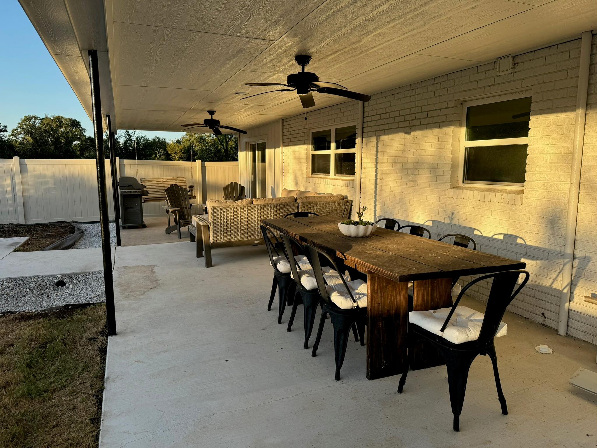 1002 Granite Dr, Granite Shoals, TX 78654