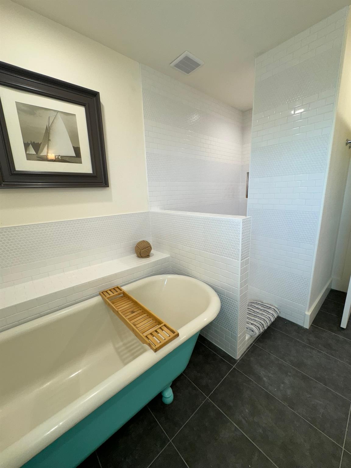 1002 Granite Dr, Granite Shoals, TX 78654