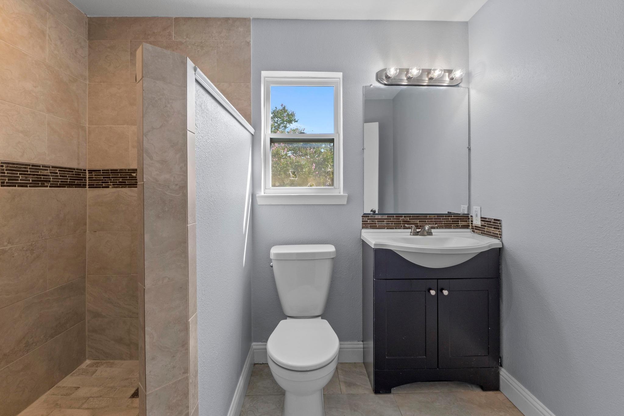 809 Stillhouse Spg, Round Rock, TX 78681