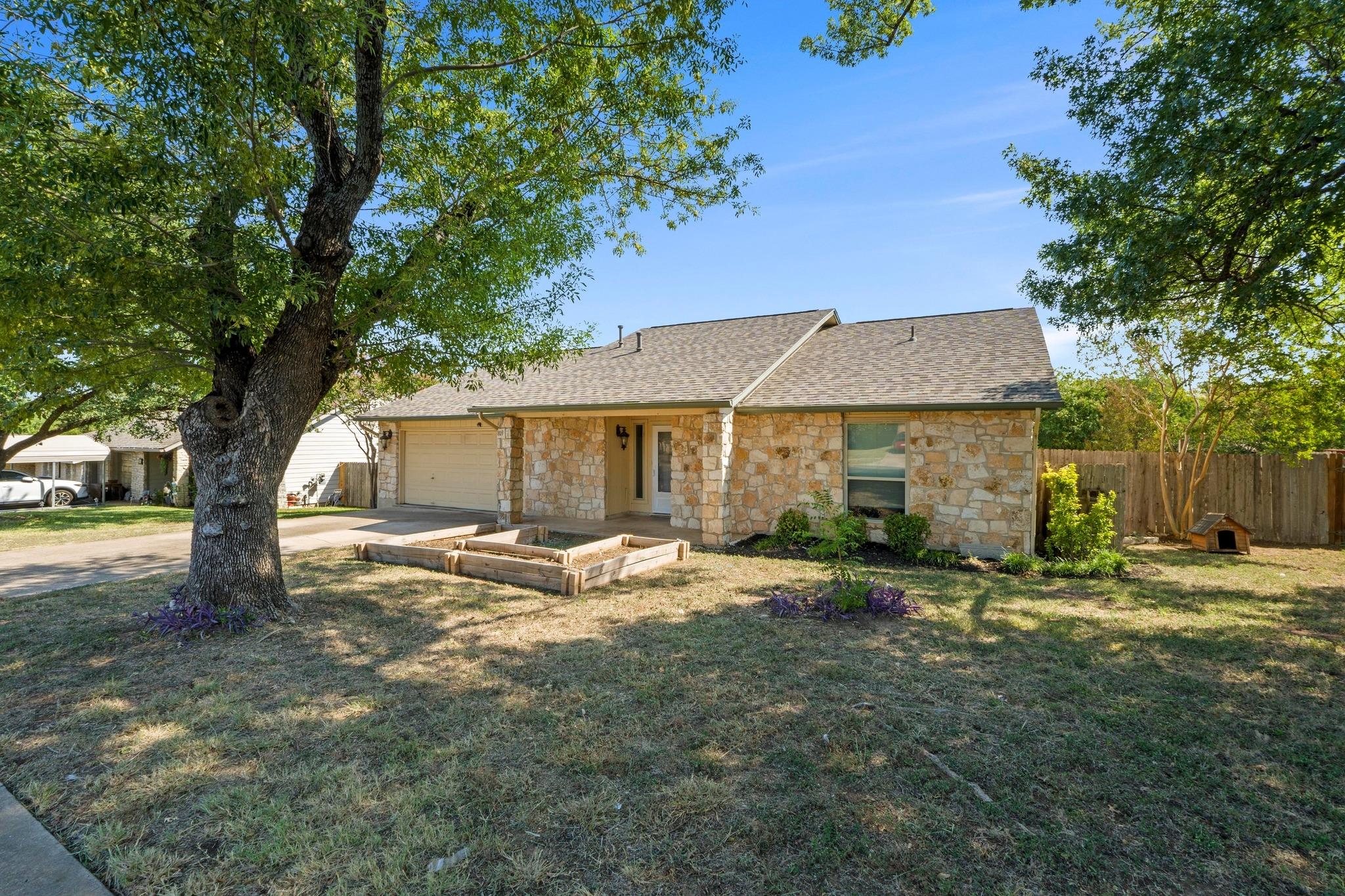 809 Stillhouse Spg, Round Rock, TX 78681