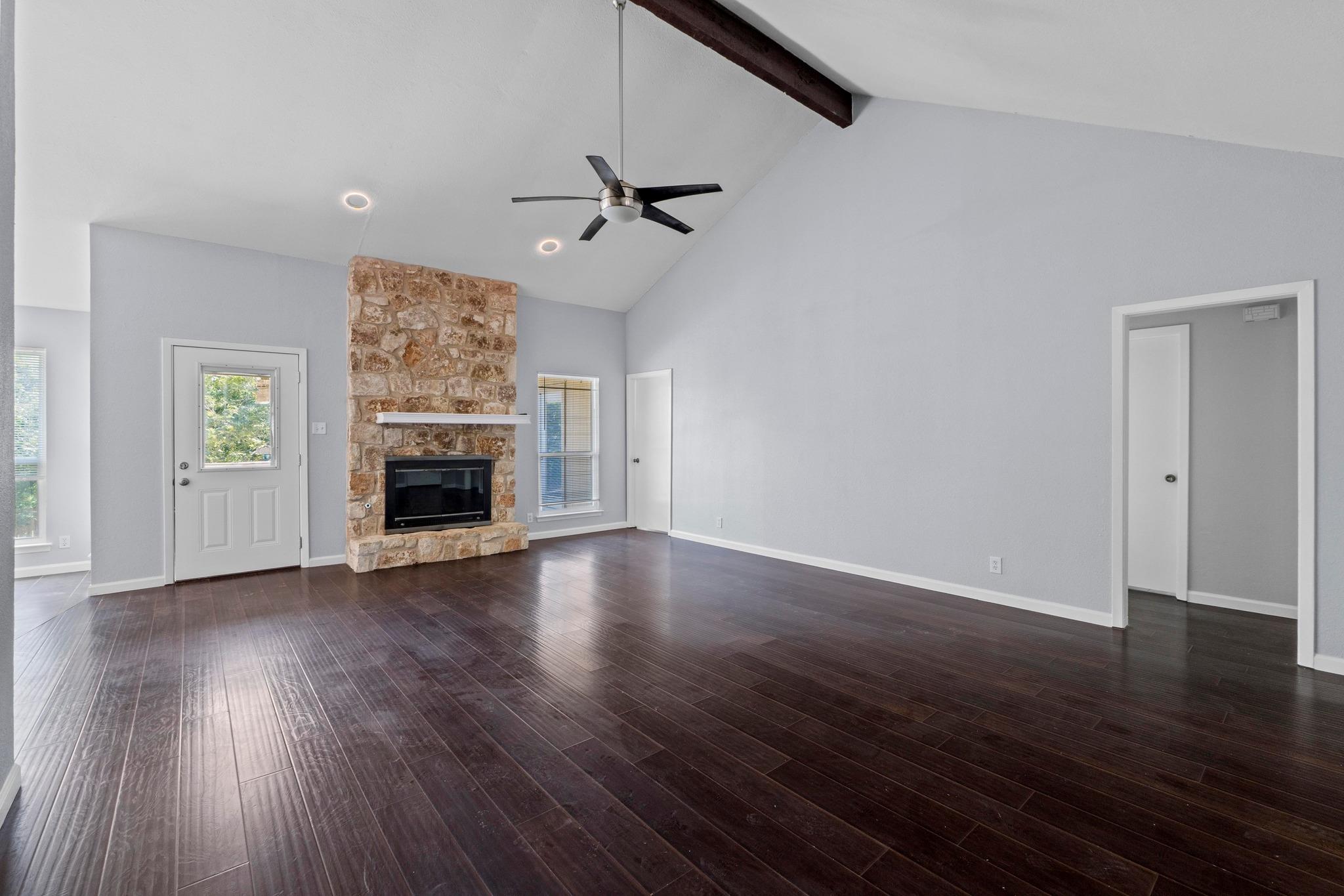 809 Stillhouse Spg, Round Rock, TX 78681