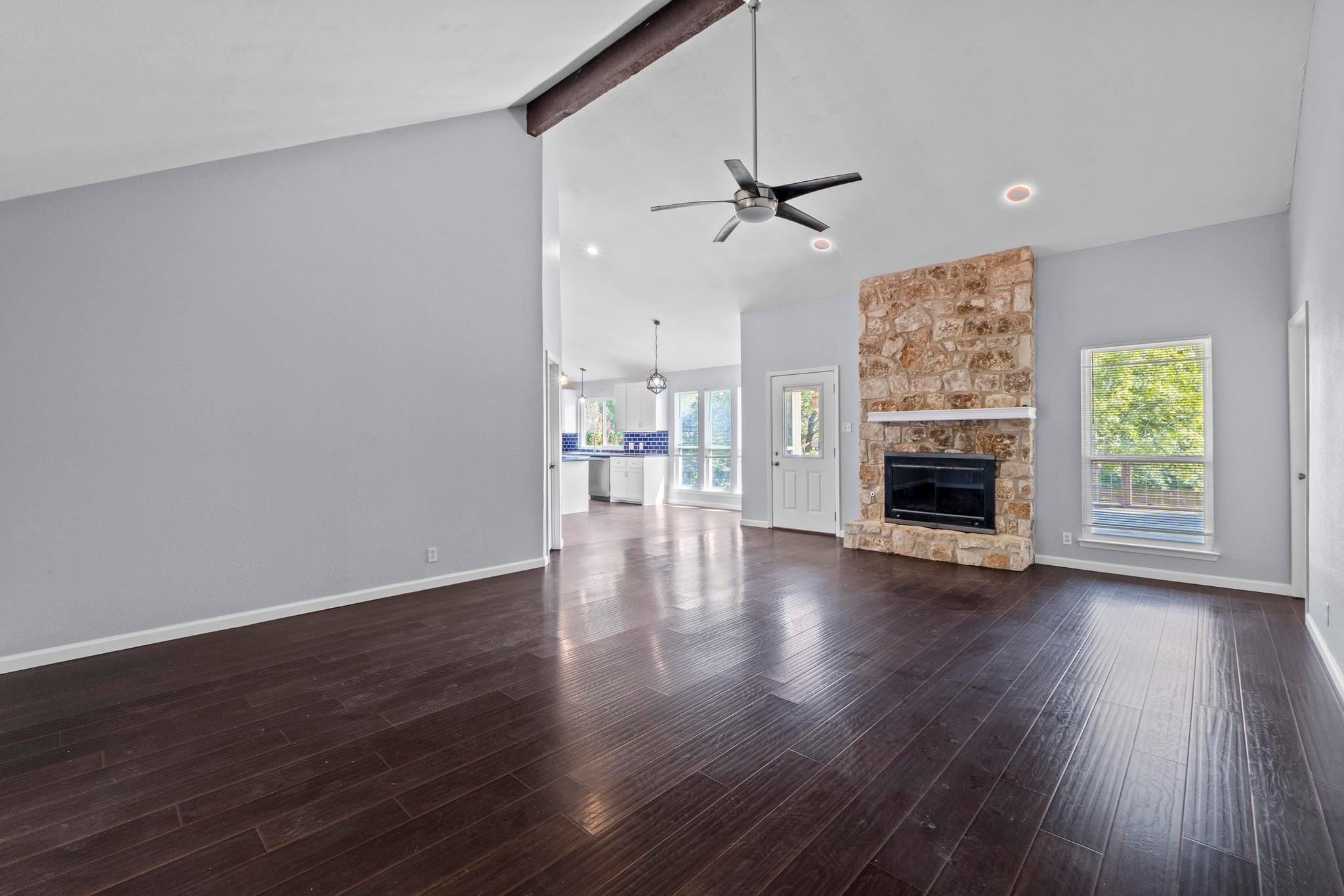 809 Stillhouse Spg, Round Rock, TX 78681