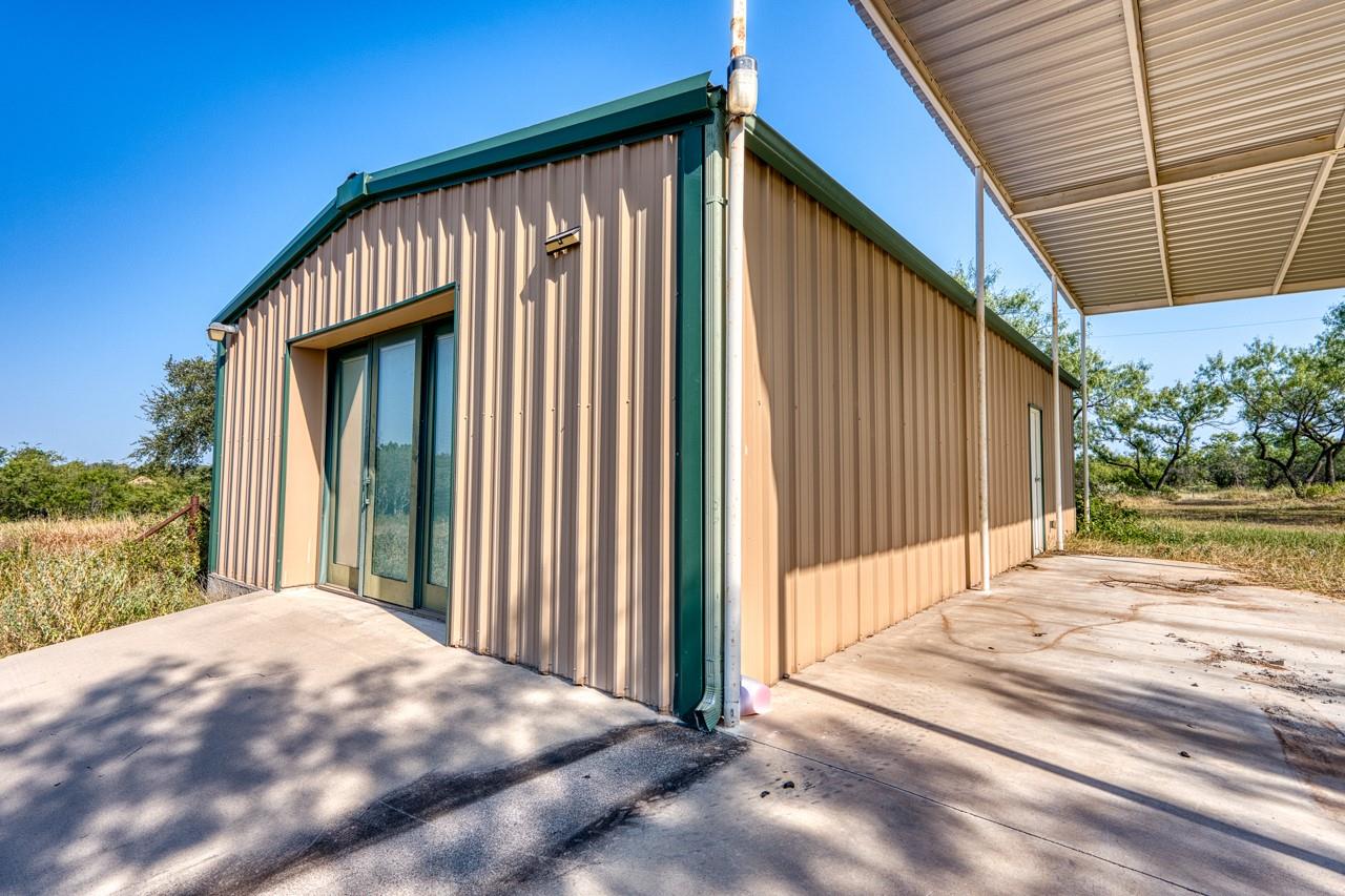 2000 Williams Lakeshore, Kingsland, TX 78639