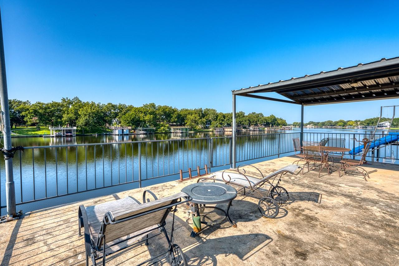 2000 Williams Lakeshore, Kingsland, TX 78639