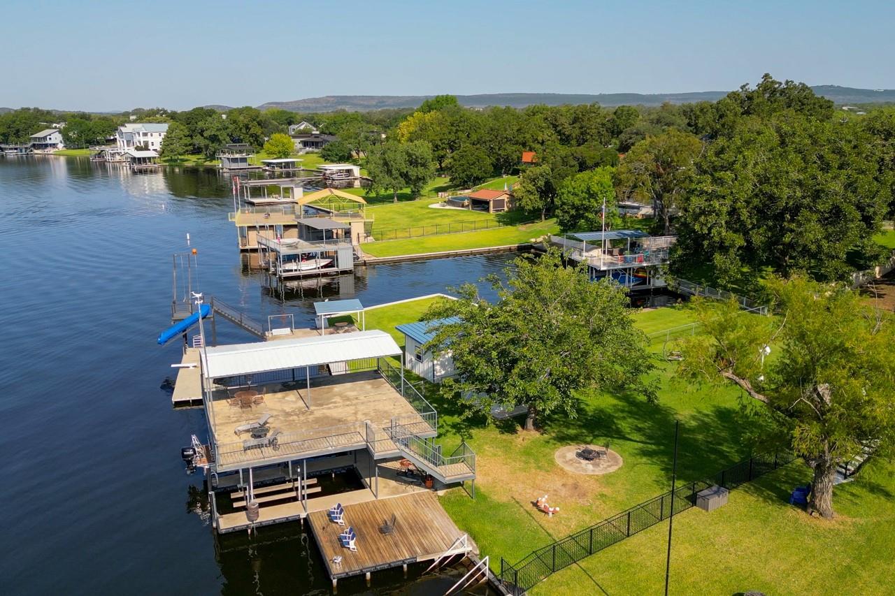 2000 Williams Lakeshore, Kingsland, TX 78639