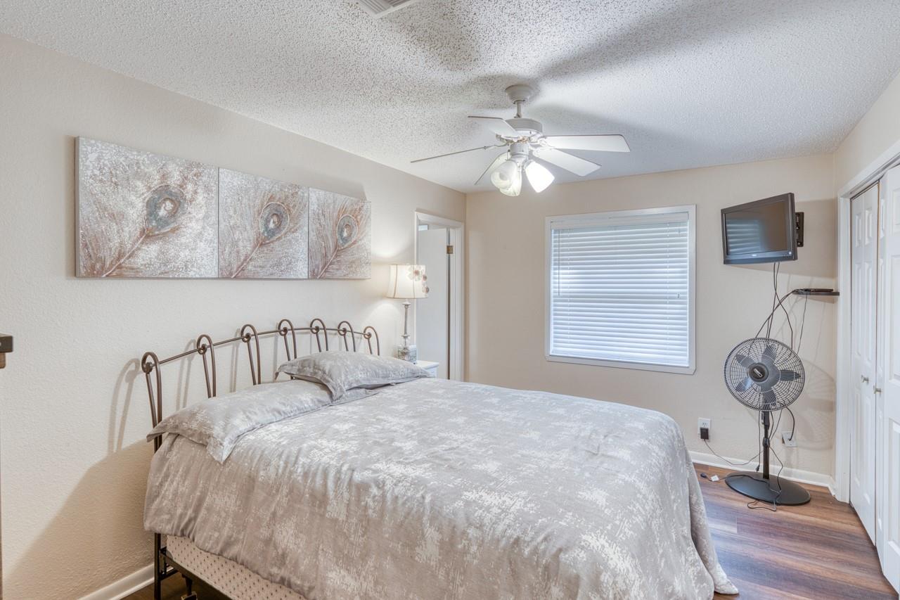 2000 Williams Lakeshore, Kingsland, TX 78639