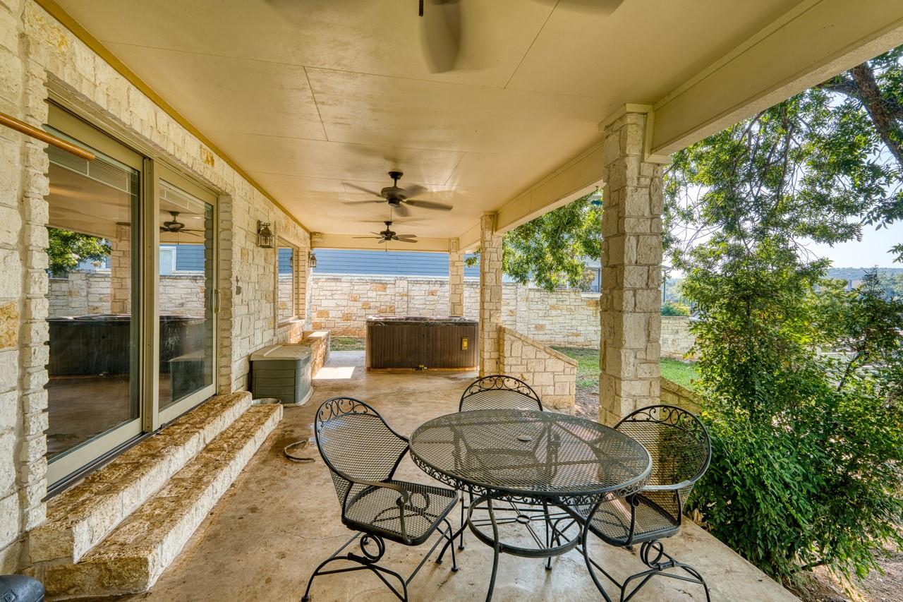 2000 Williams Lakeshore, Kingsland, TX 78639