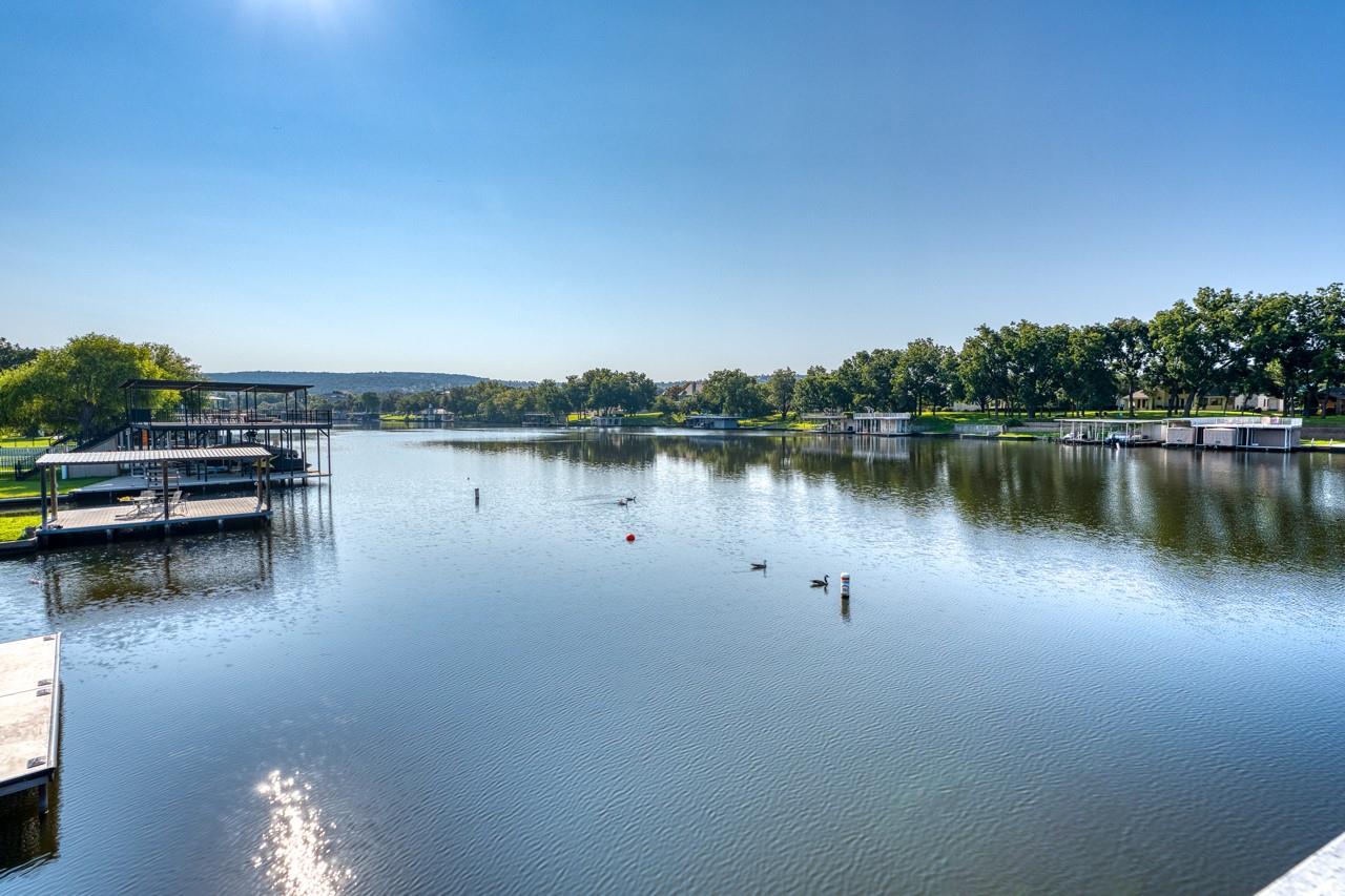 2000 Williams Lakeshore, Kingsland, TX 78639