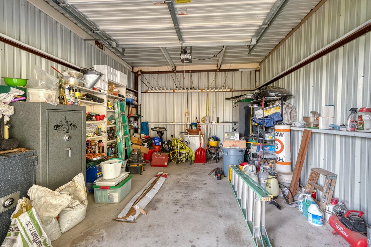 2000 Williams Lakeshore, Kingsland, TX 78639