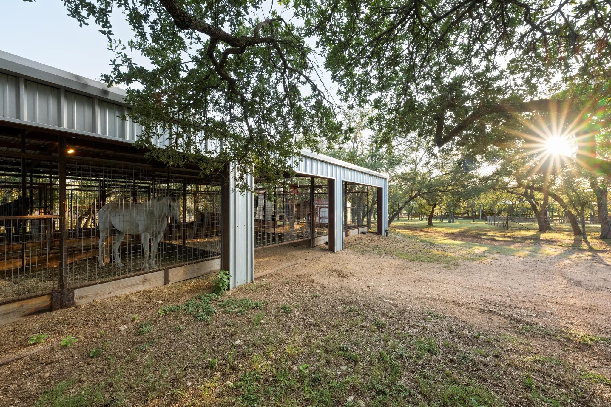 5200 Bell Springs Rd, Dripping Springs, TX 78620