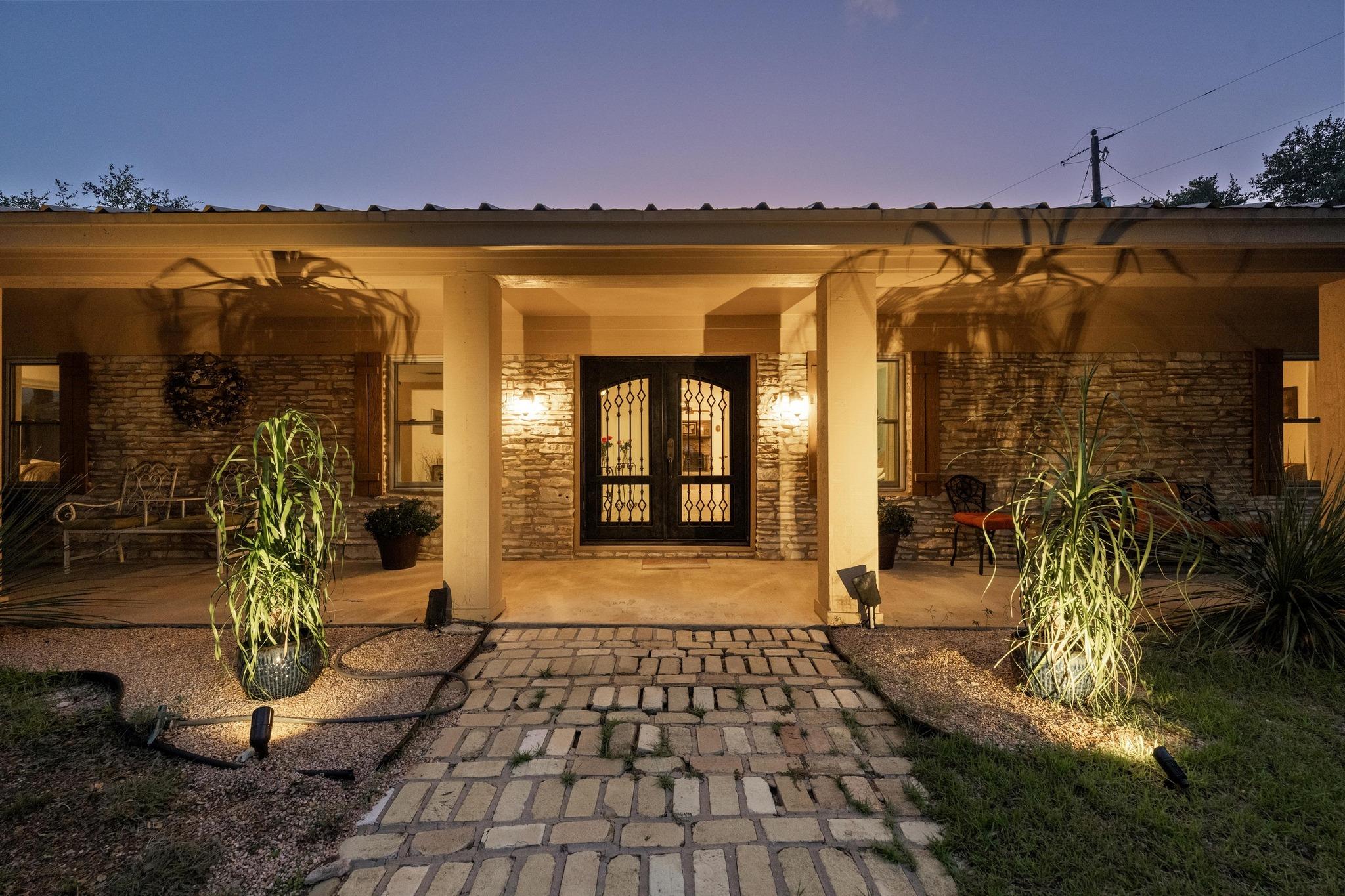 5200 Bell Springs Rd, Dripping Springs, TX 78620