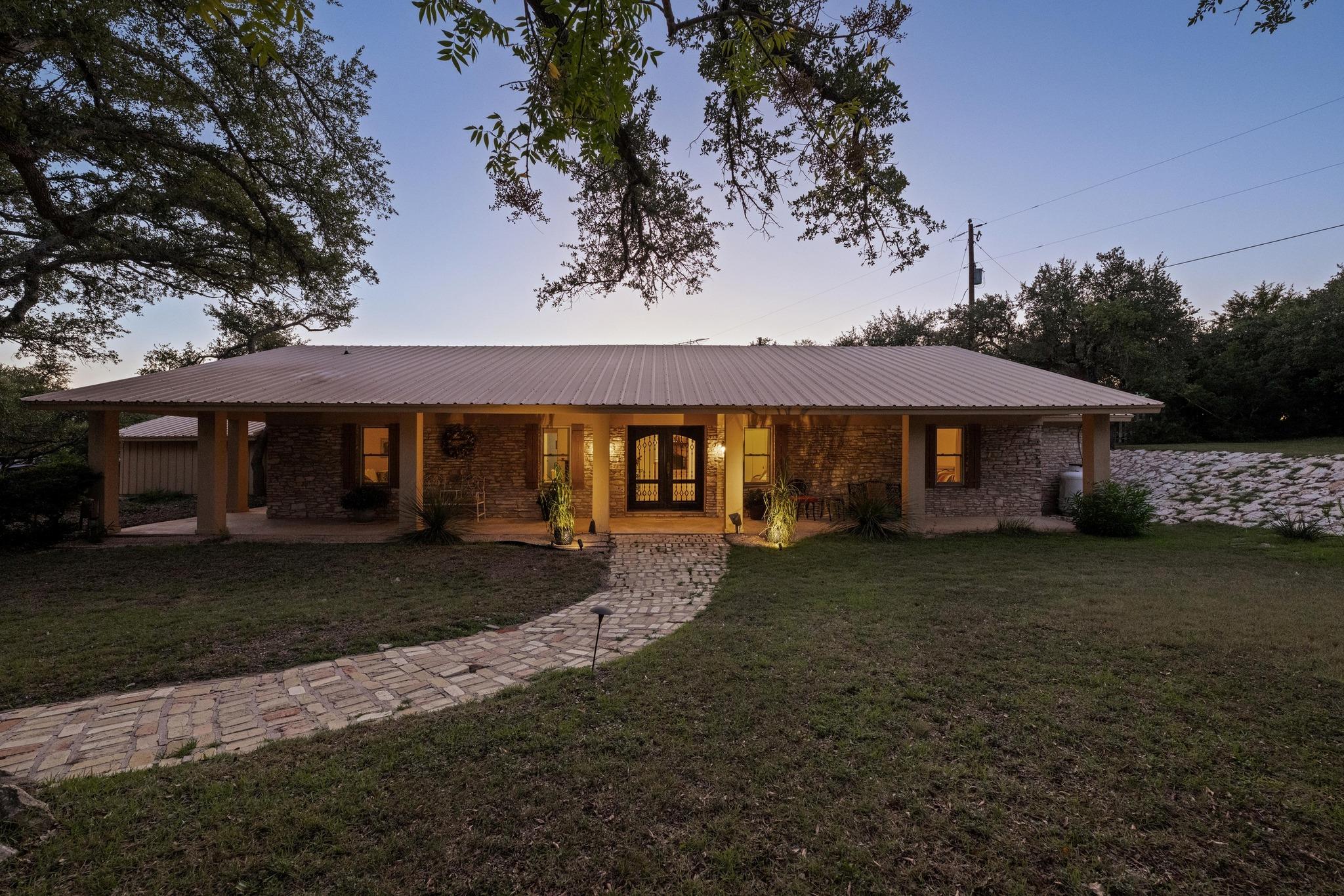 5200 Bell Springs Rd, Dripping Springs, TX 78620