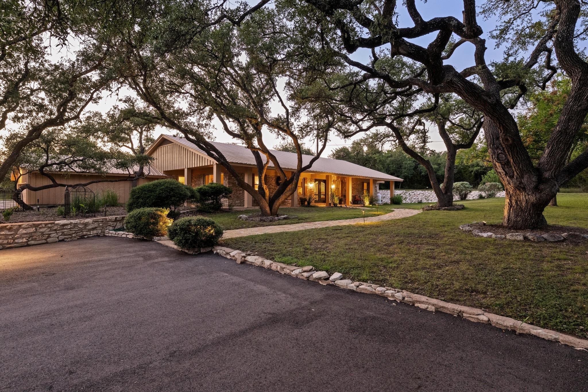 5200 Bell Springs Rd, Dripping Springs, TX 78620