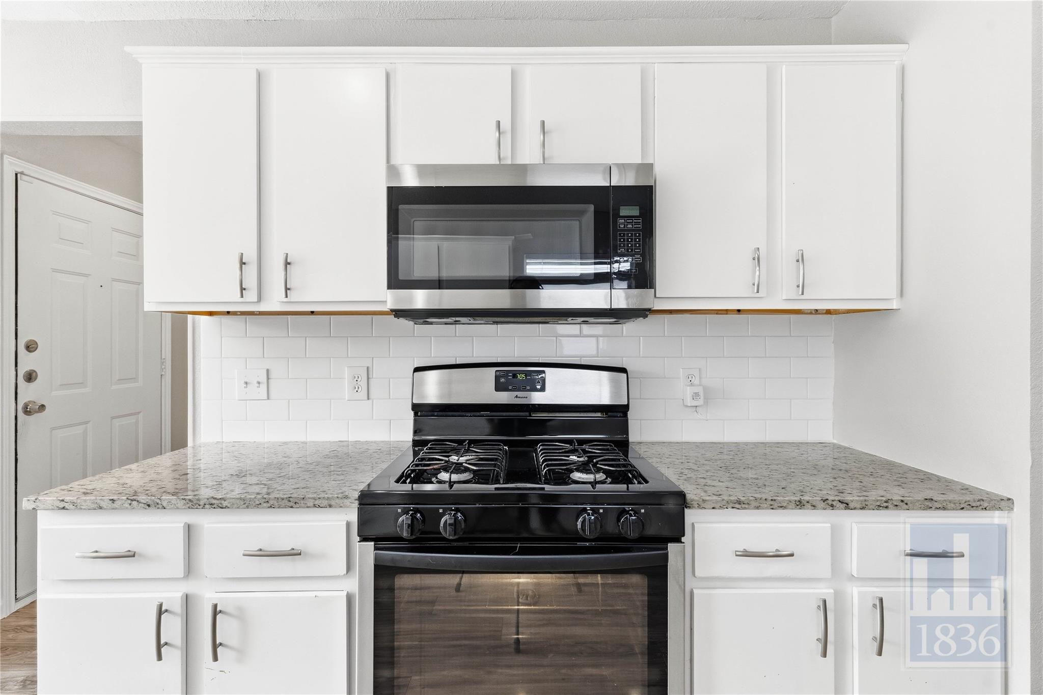 1612 Sylvia Ln, Round Rock, TX 78681