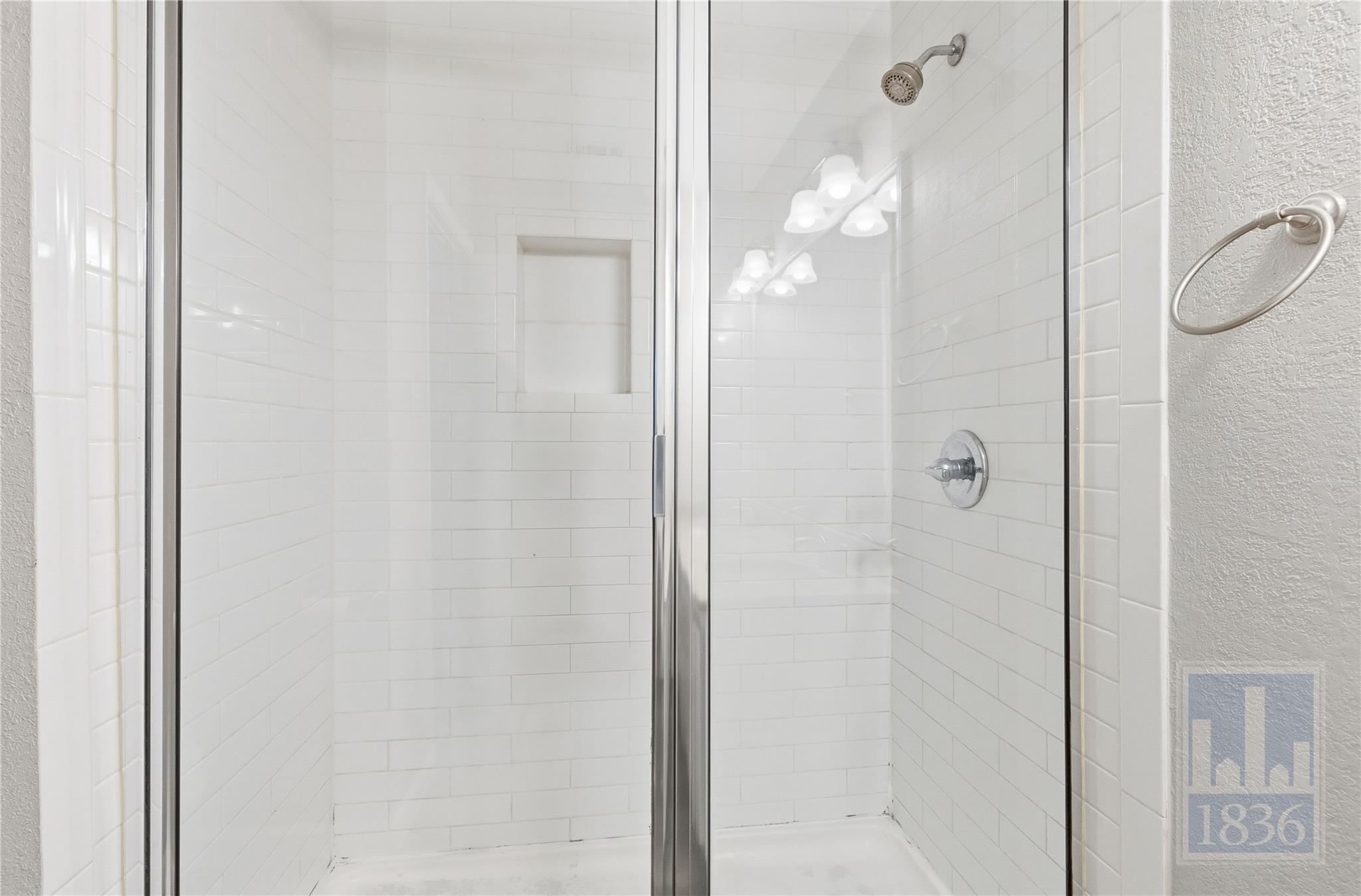 1612 Sylvia Ln, Round Rock, TX 78681