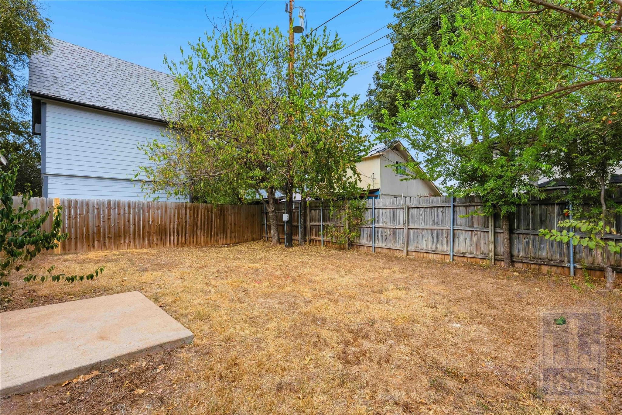 1612 Sylvia Ln, Round Rock, TX 78681