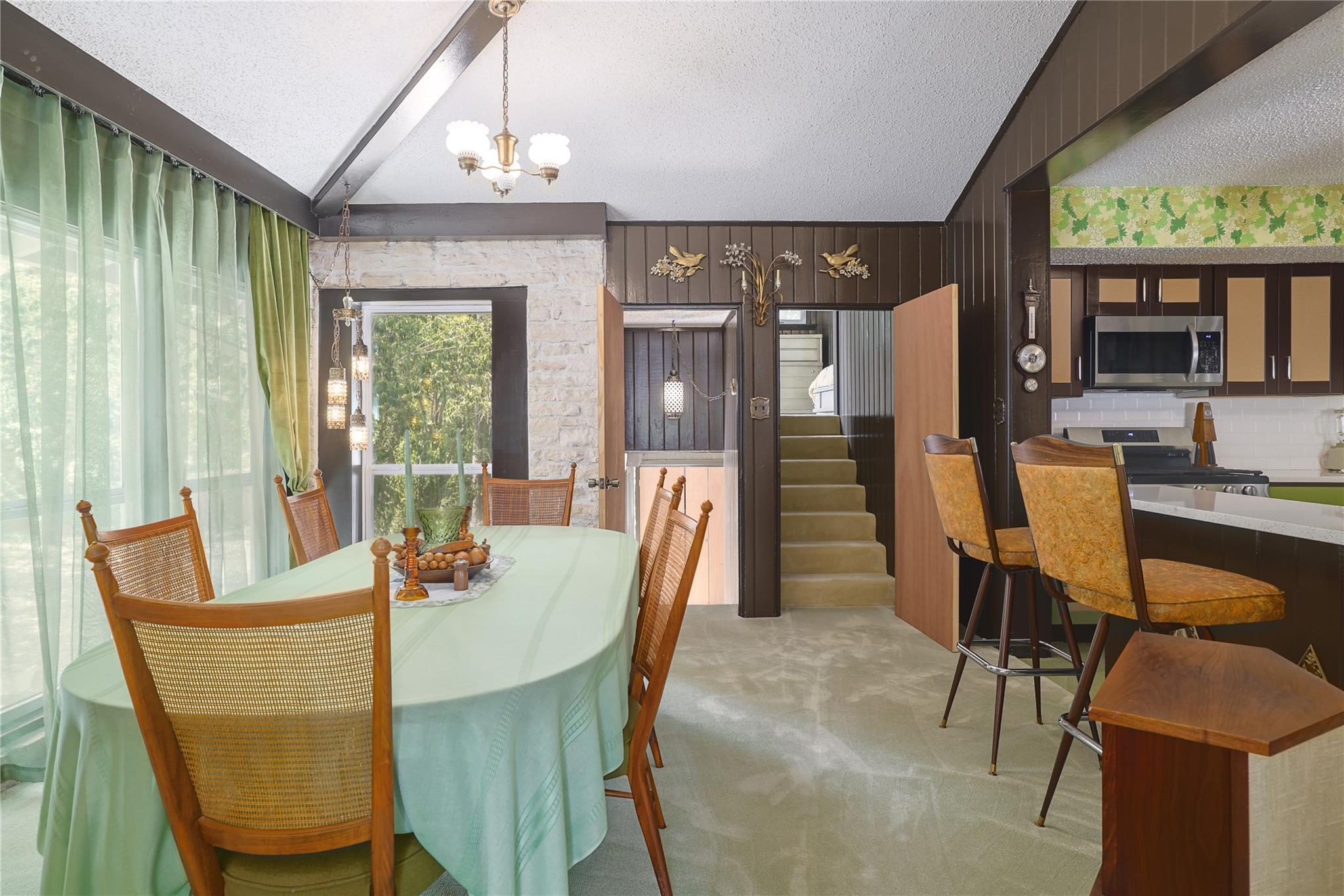 1818 Vance Cir, Austin, TX 78701