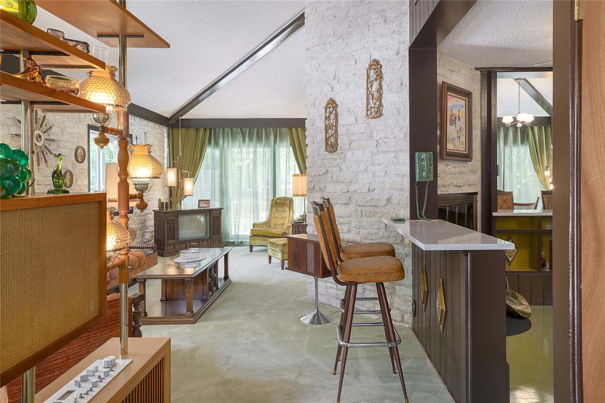 1818 Vance Cir, Austin, TX 78701