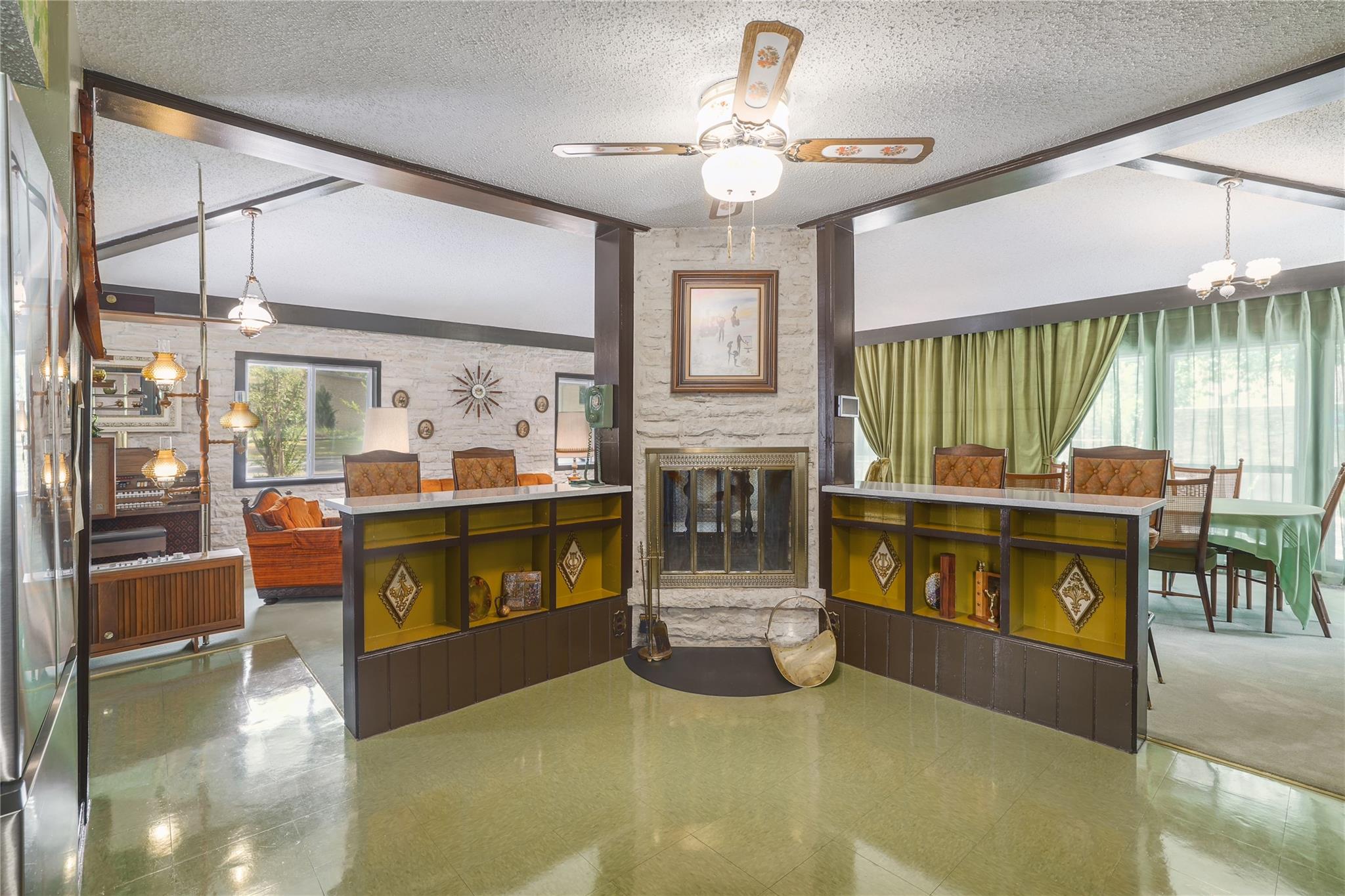 1818 Vance Cir, Austin, TX 78701