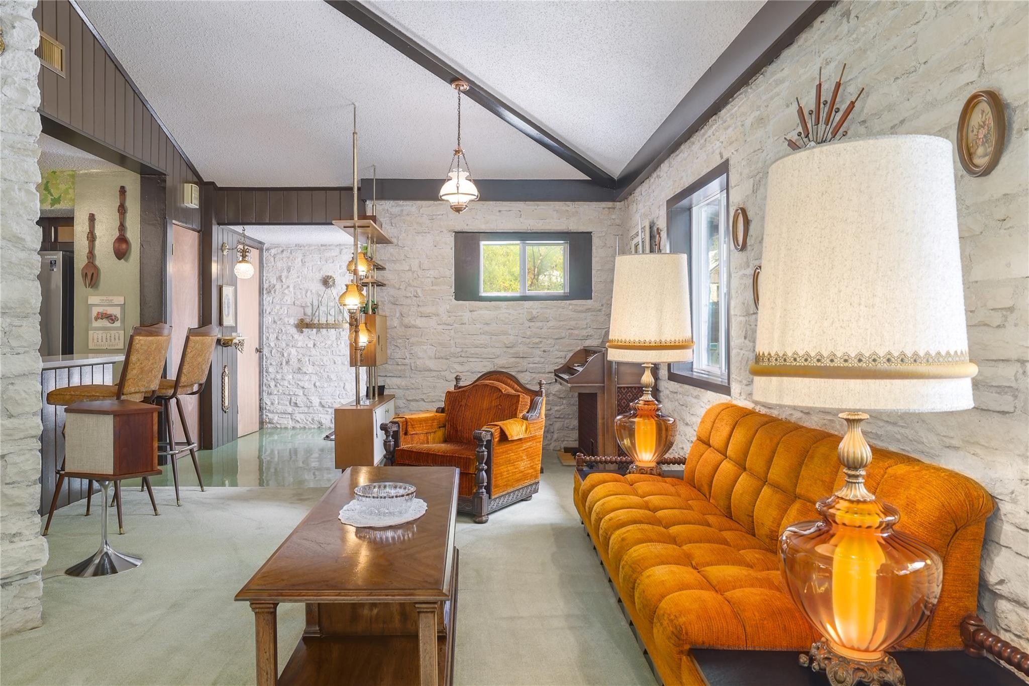 1818 Vance Cir, Austin, TX 78701