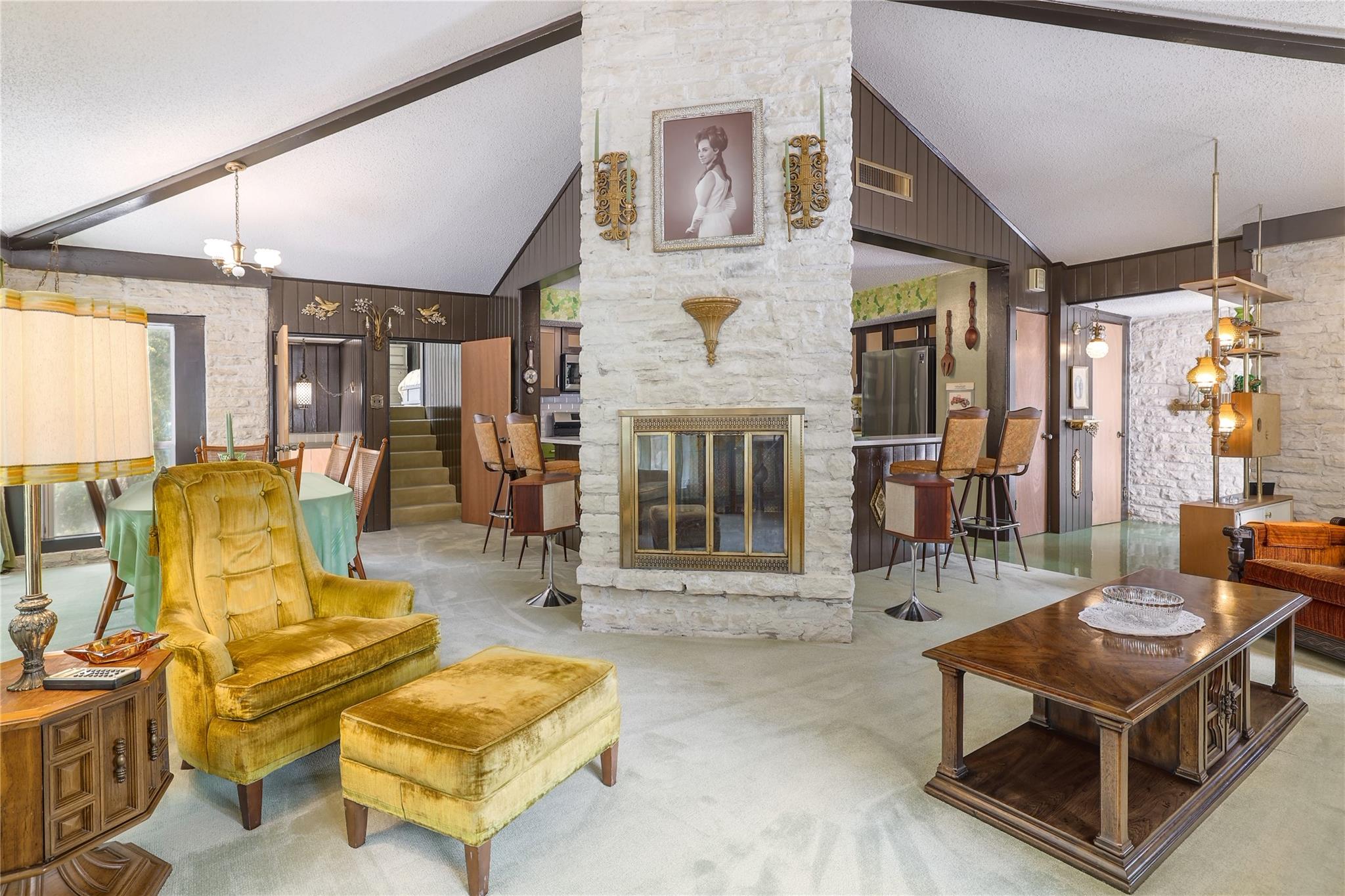 1818 Vance Cir, Austin, TX 78701