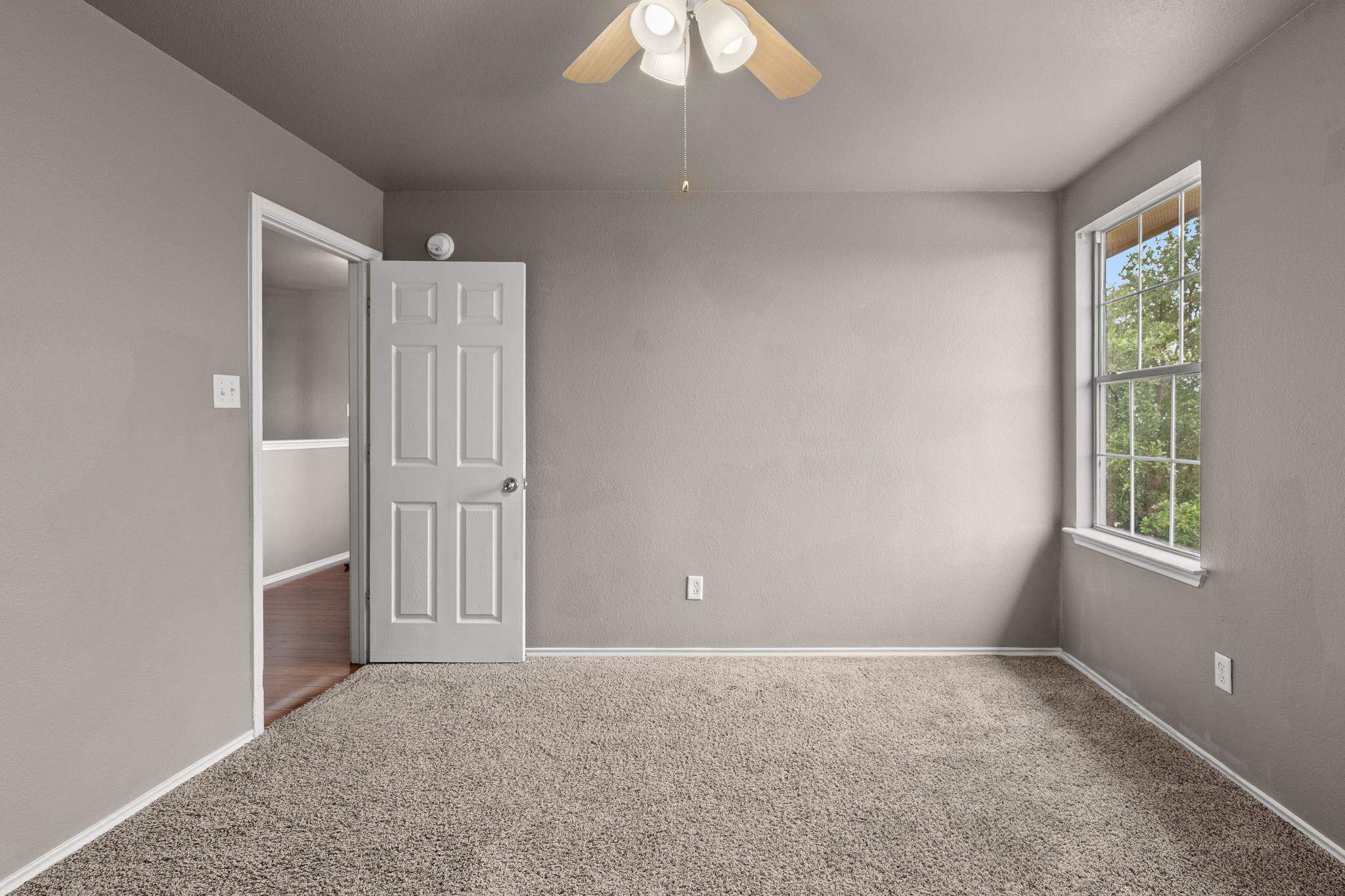 6304 Nessy Dr, Killeen, TX 76549