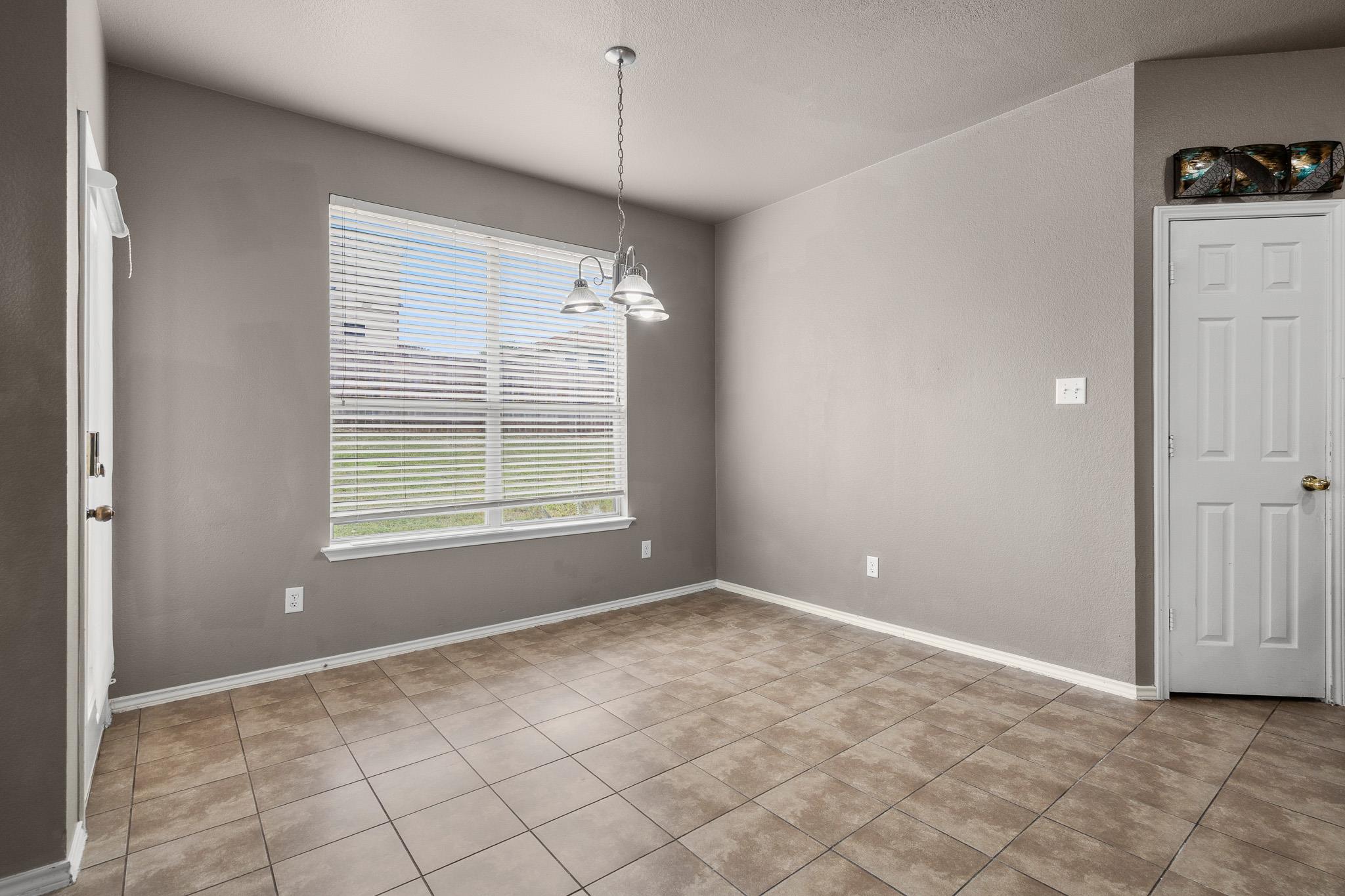 6304 Nessy Dr, Killeen, TX 76549