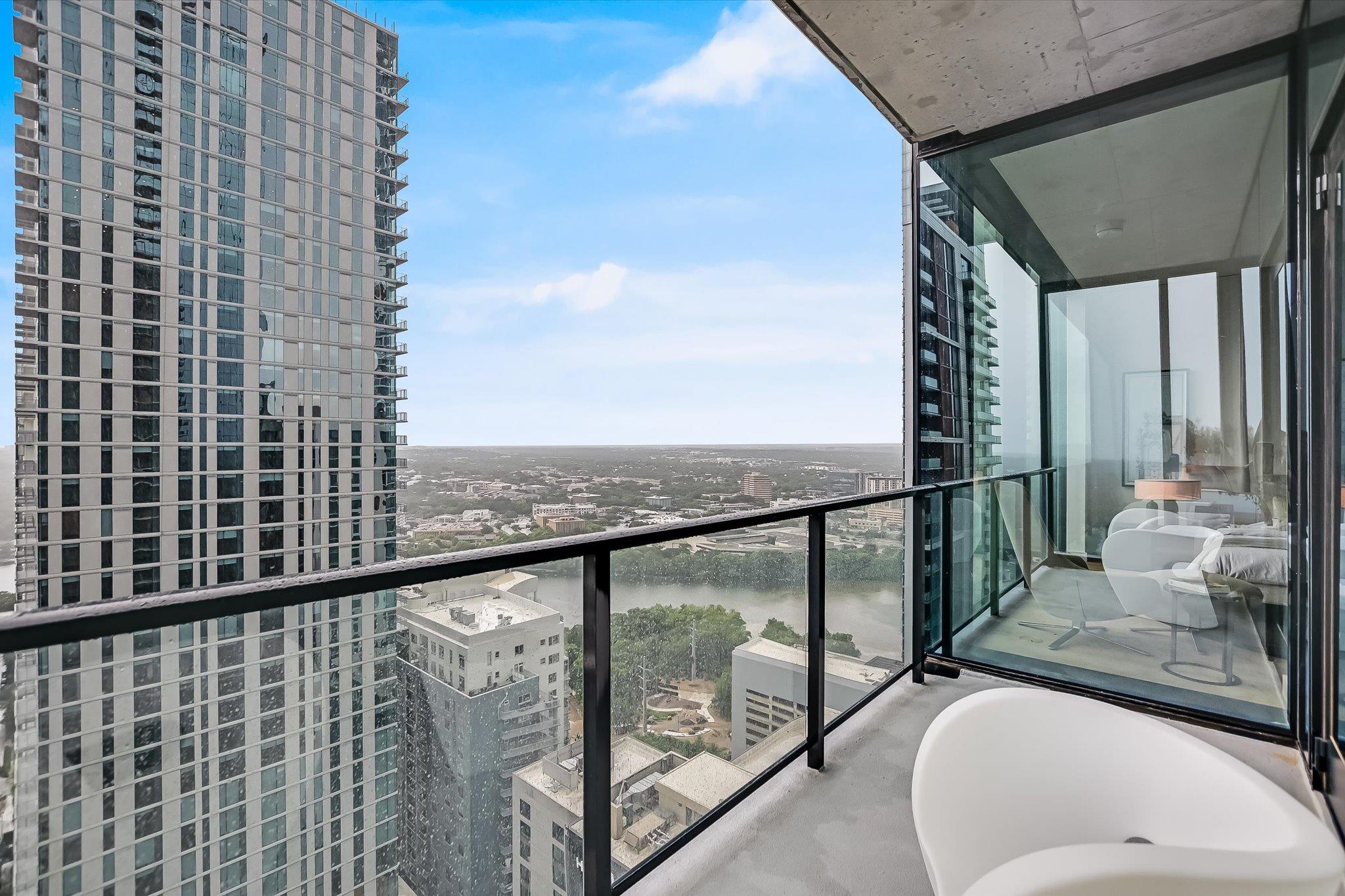 610 Davis St # 2502, Austin, TX 78701