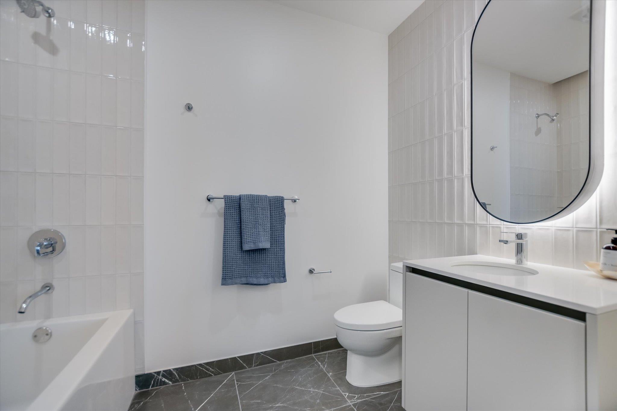 610 Davis St # 2502, Austin, TX 78701