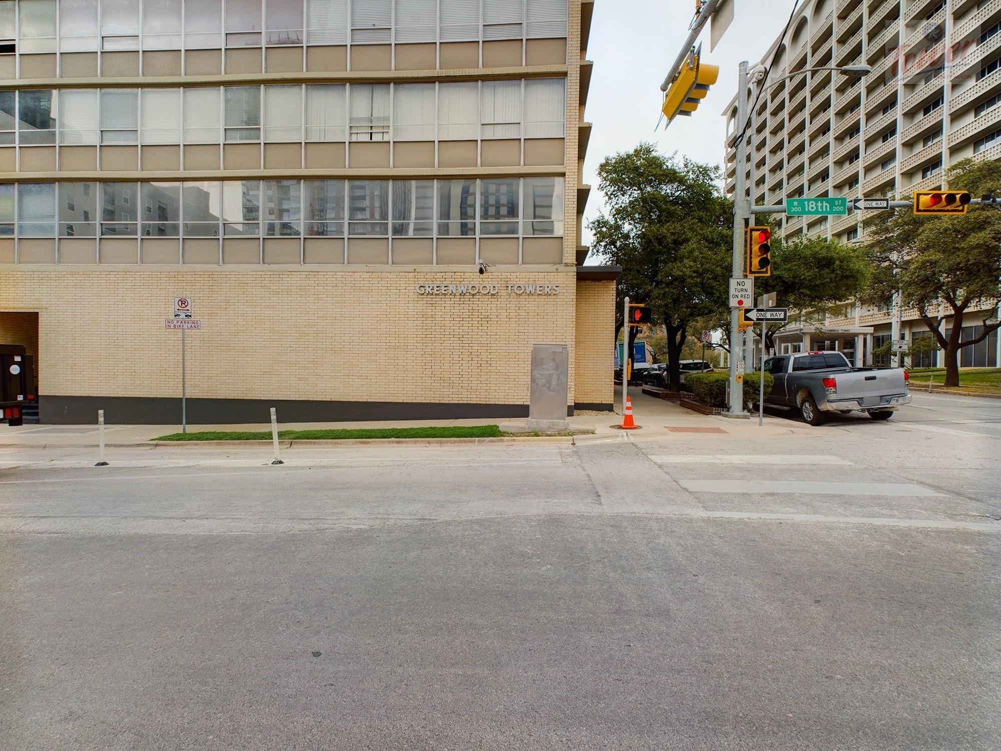 1800 Lavaca St # 203, Austin, TX 78701