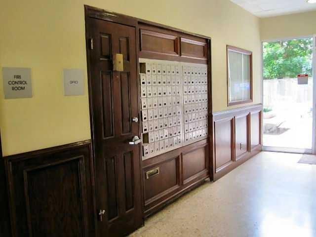 1800 Lavaca St # 203, Austin, TX 78701