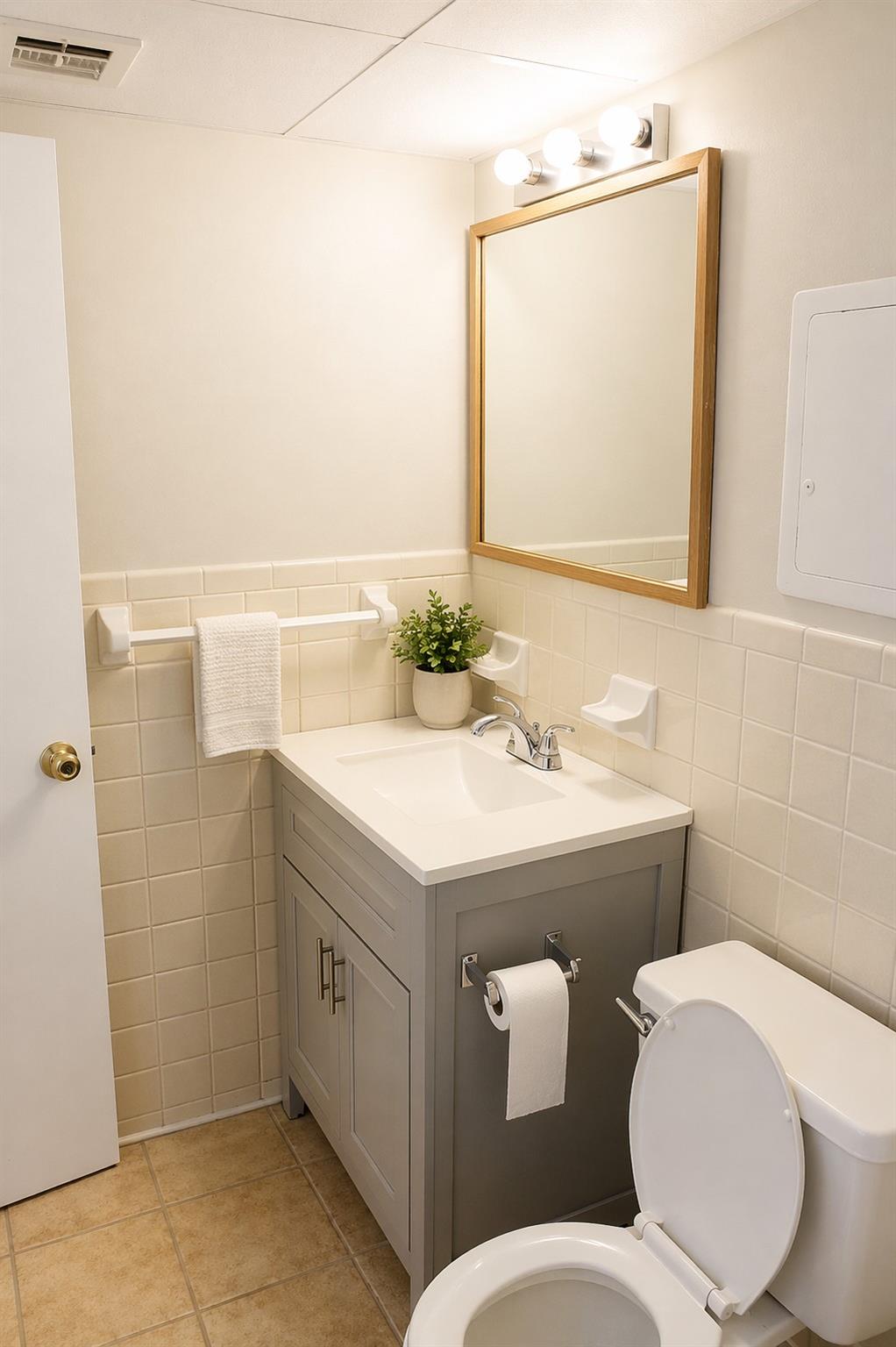 1800 Lavaca St # 203, Austin, TX 78701