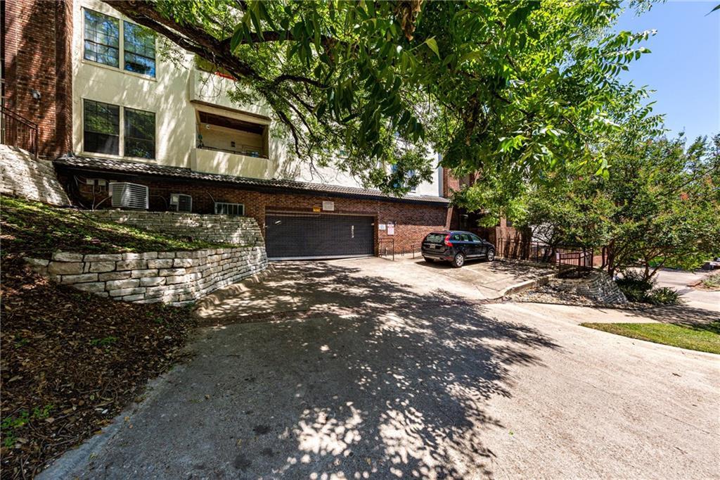 3001 Cedar Ave # 209, Austin, TX 78705