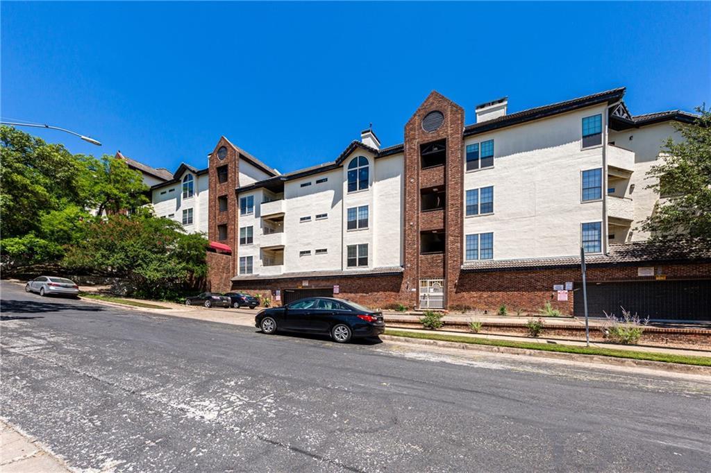 3001 Cedar Ave # 209, Austin, TX 78705
