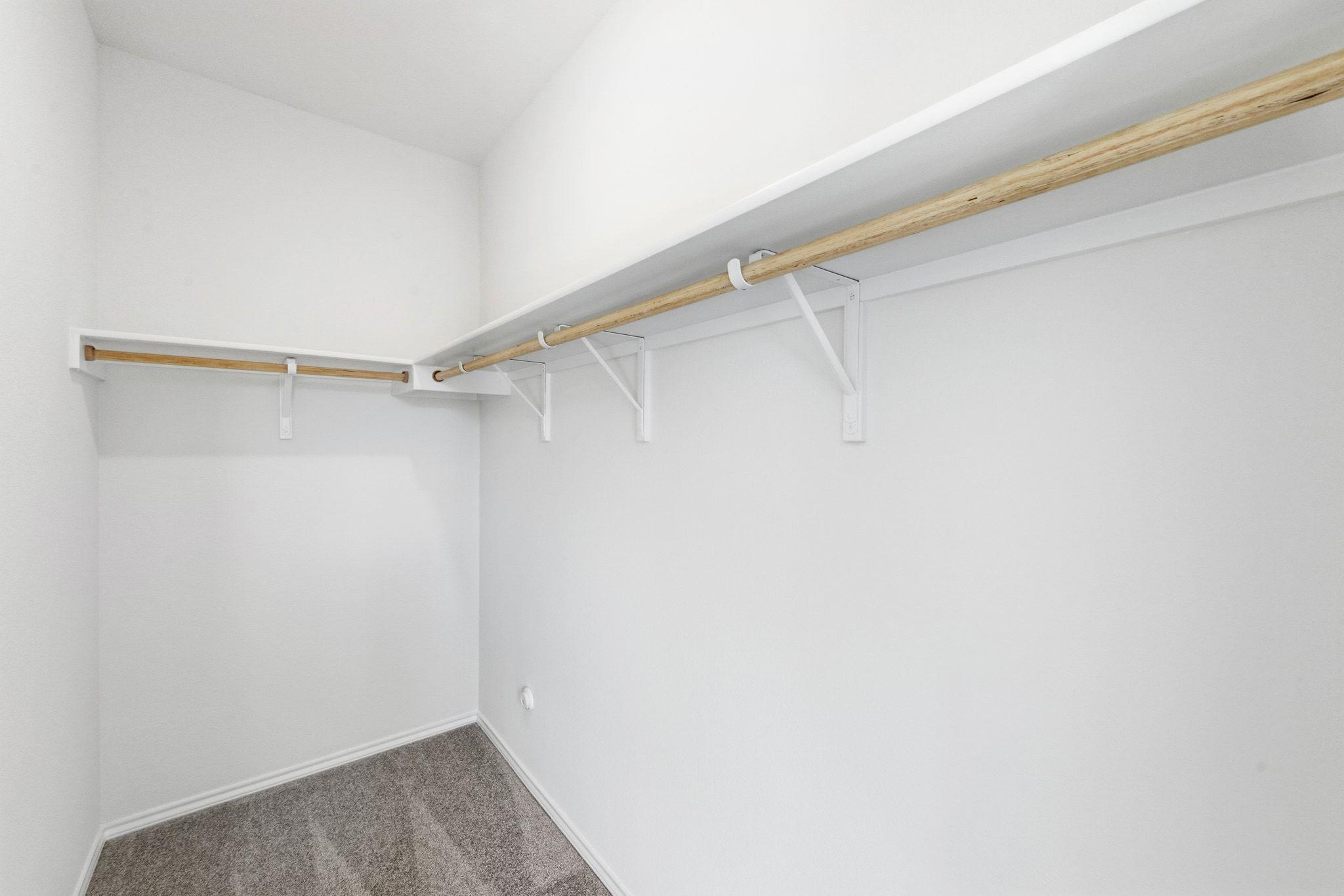 7225 Dunaway Pass, Del Valle, TX 78617