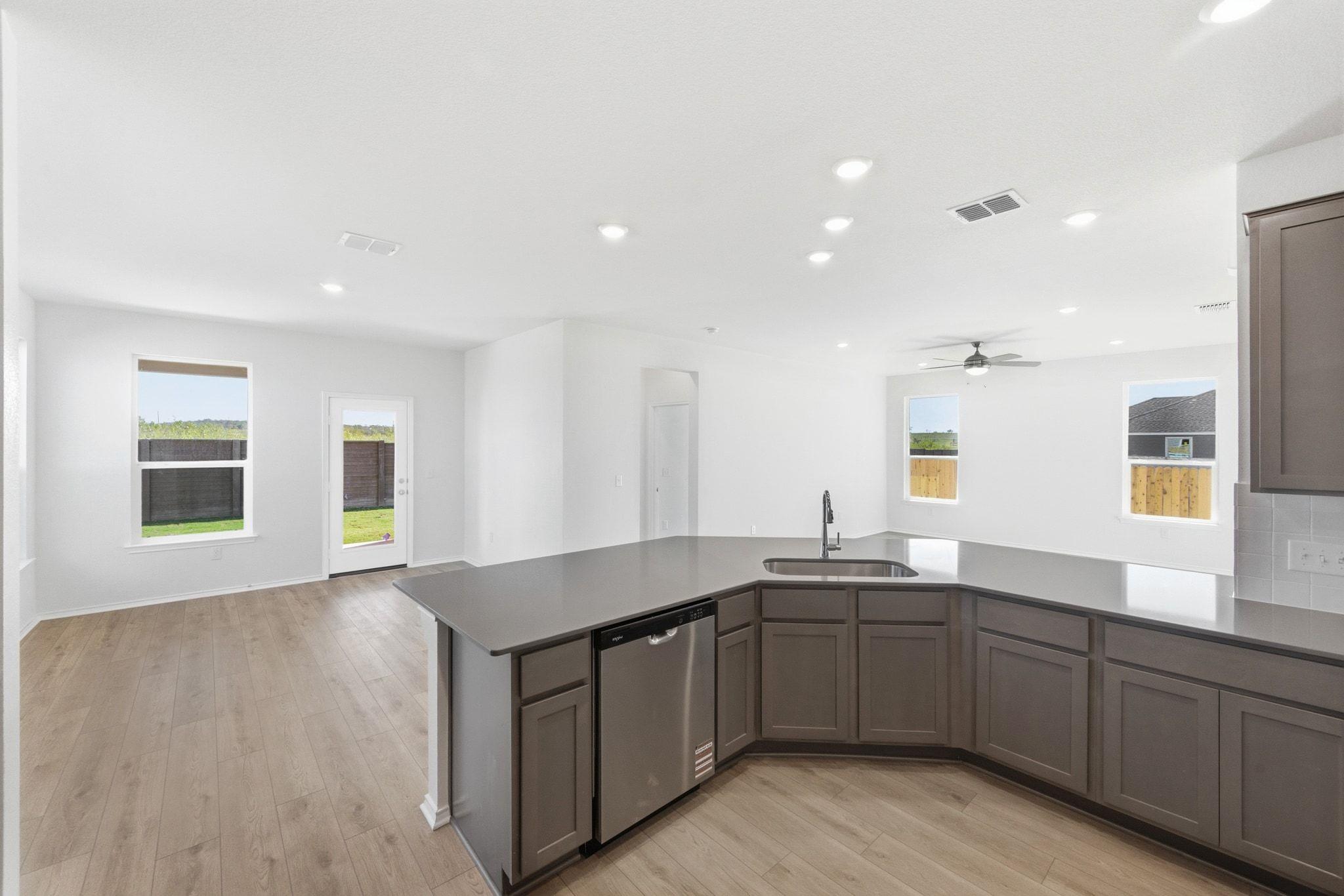 7225 Dunaway Pass, Del Valle, TX 78617