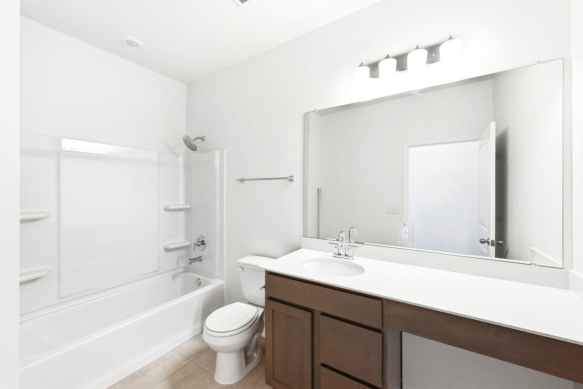 7225 Dunaway Pass, Del Valle, TX 78617