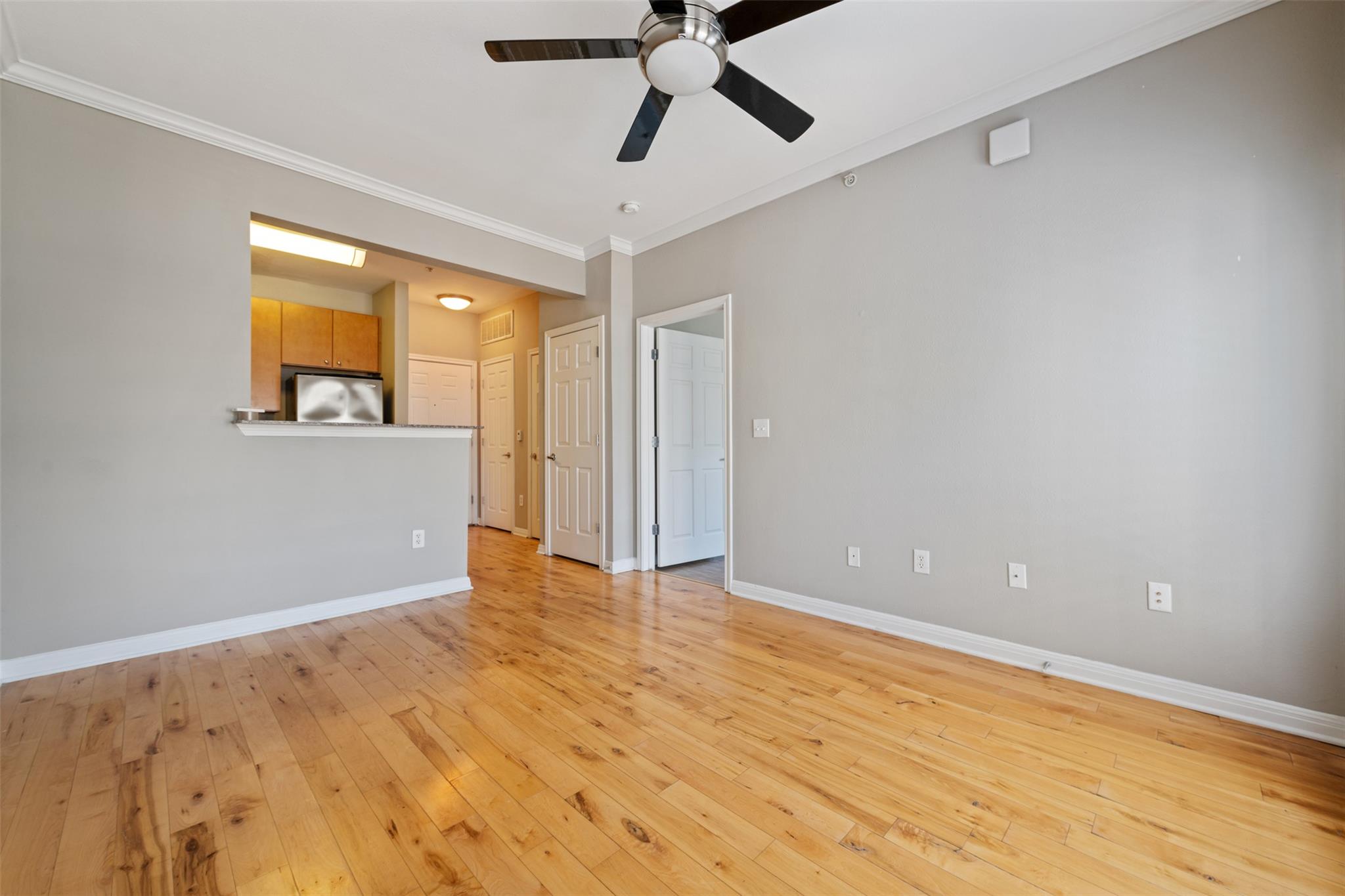 2502 Leon St # 503, Austin, TX 78705