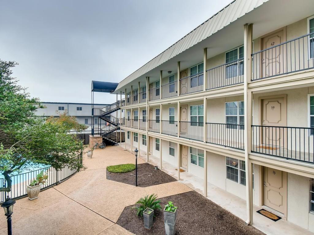 910 Duncan Ln # 16, Austin, TX 78705